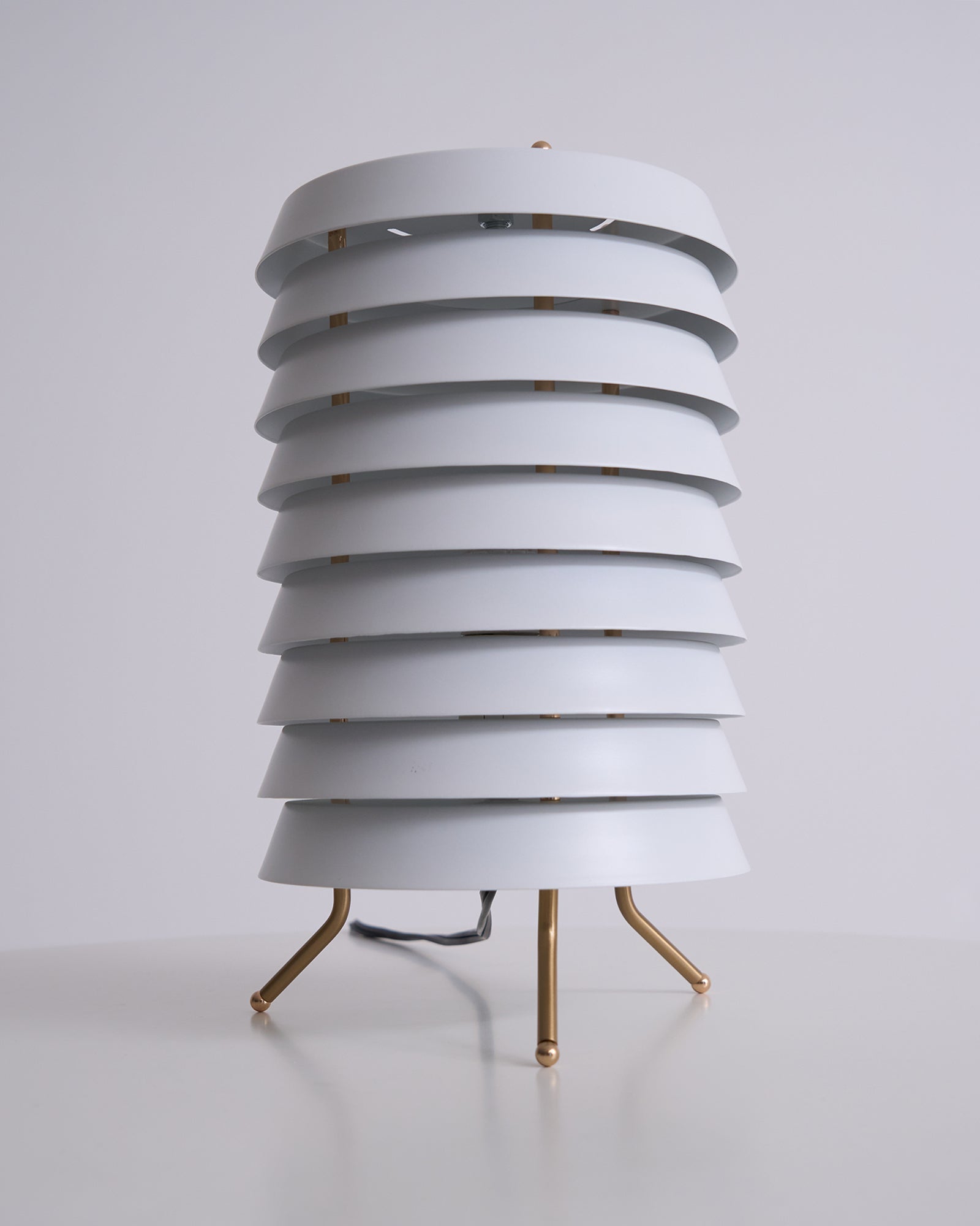 Kora Lattice Scandinavian Table Lamp-Neutral Decor