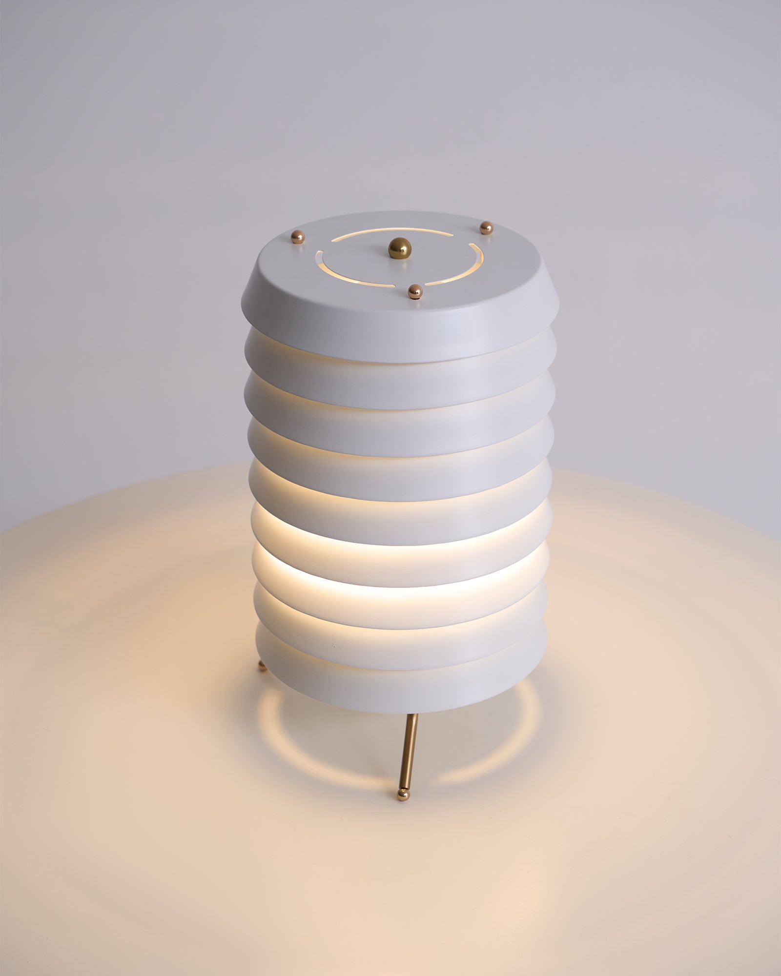 Kora Lattice Scandinavian Table Lamp-Neutral Decor