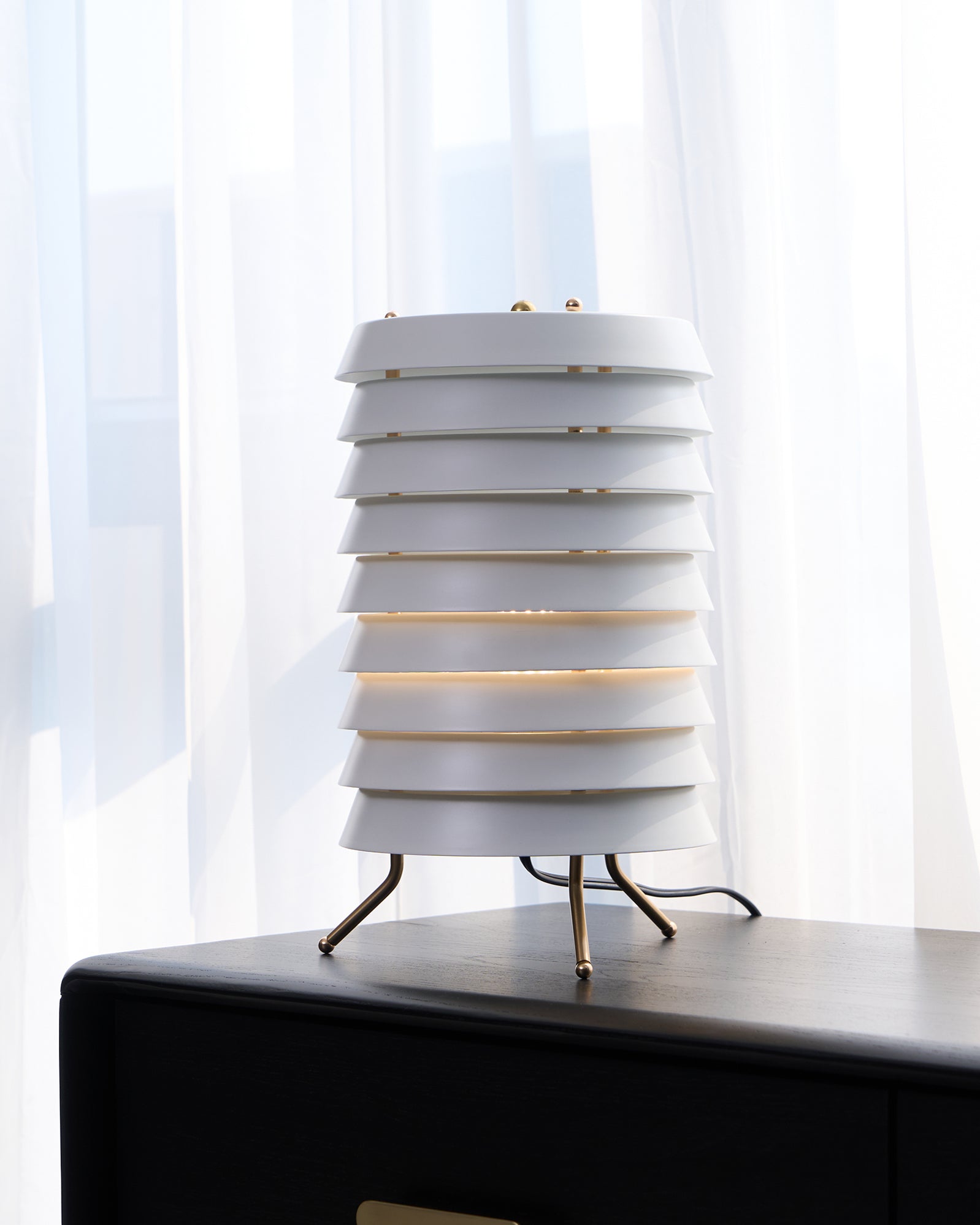Kora Lattice Scandinavian Table Lamp-Neutral Decor