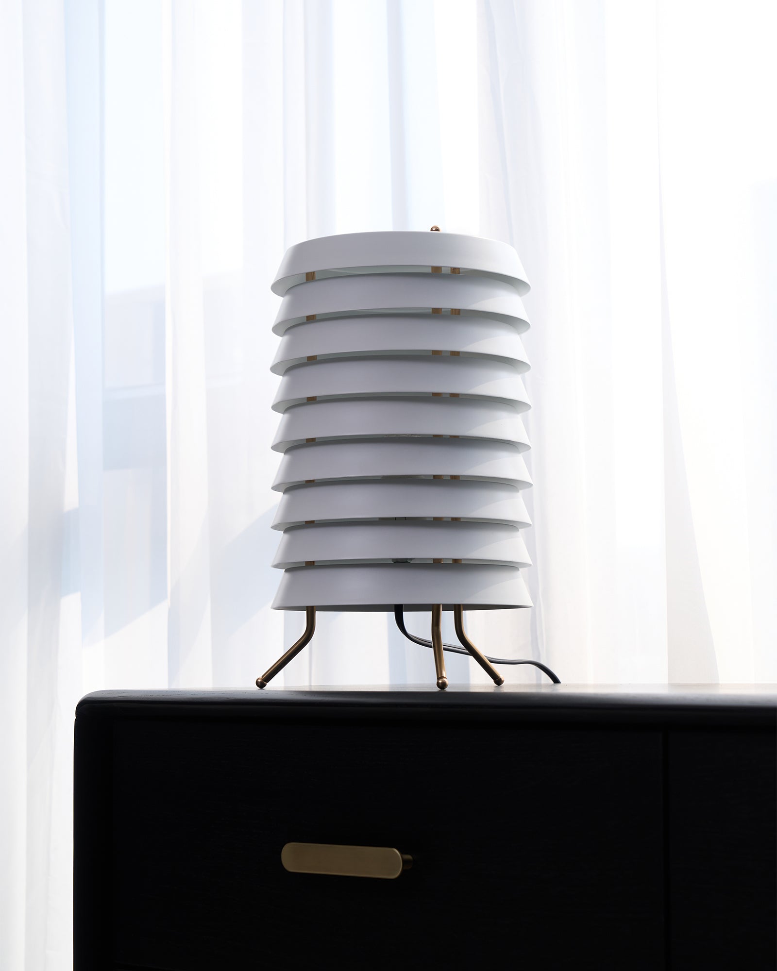 Kora Lattice Scandinavian Table Lamp-Neutral Decor
