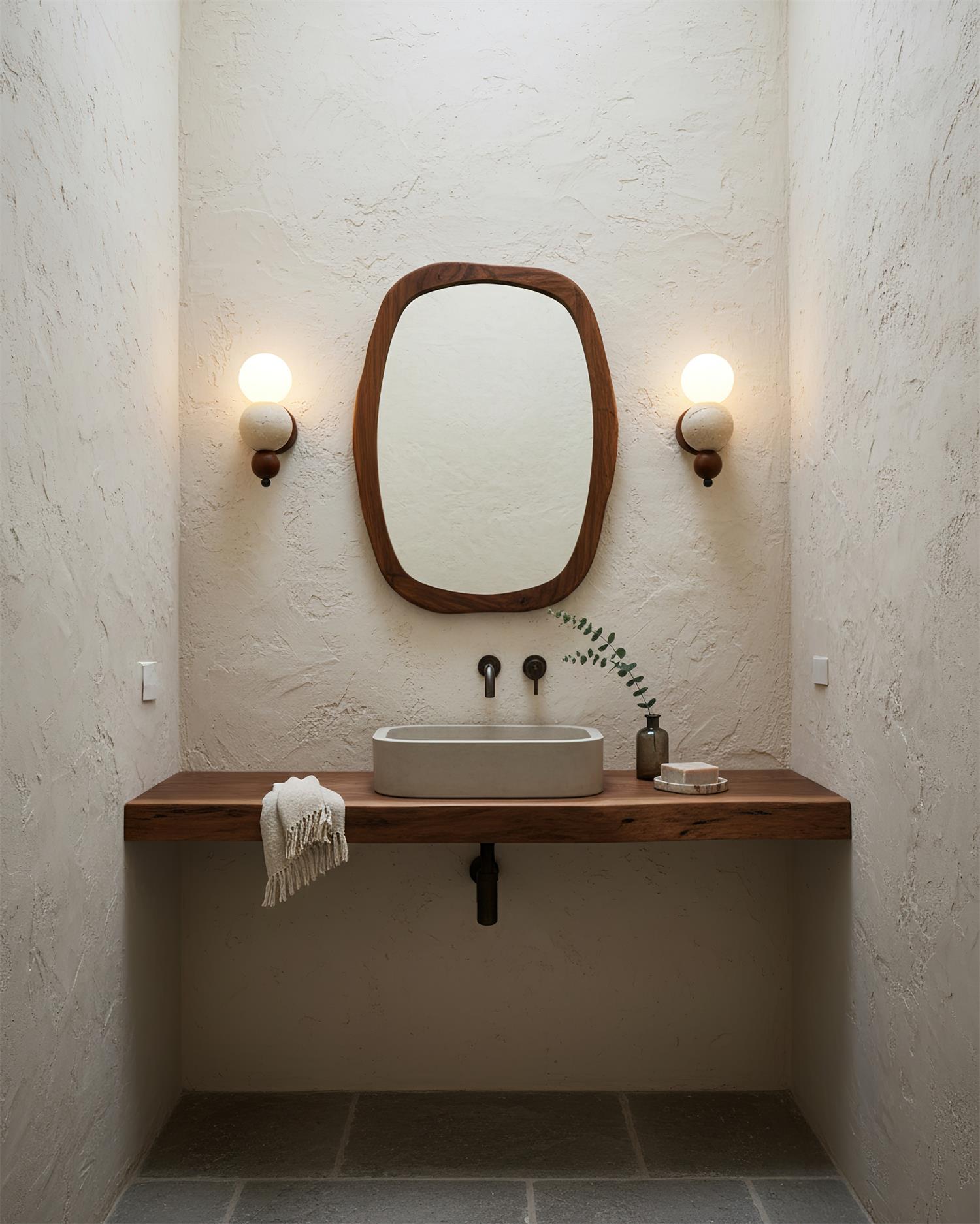 Cassian Wall Lamp