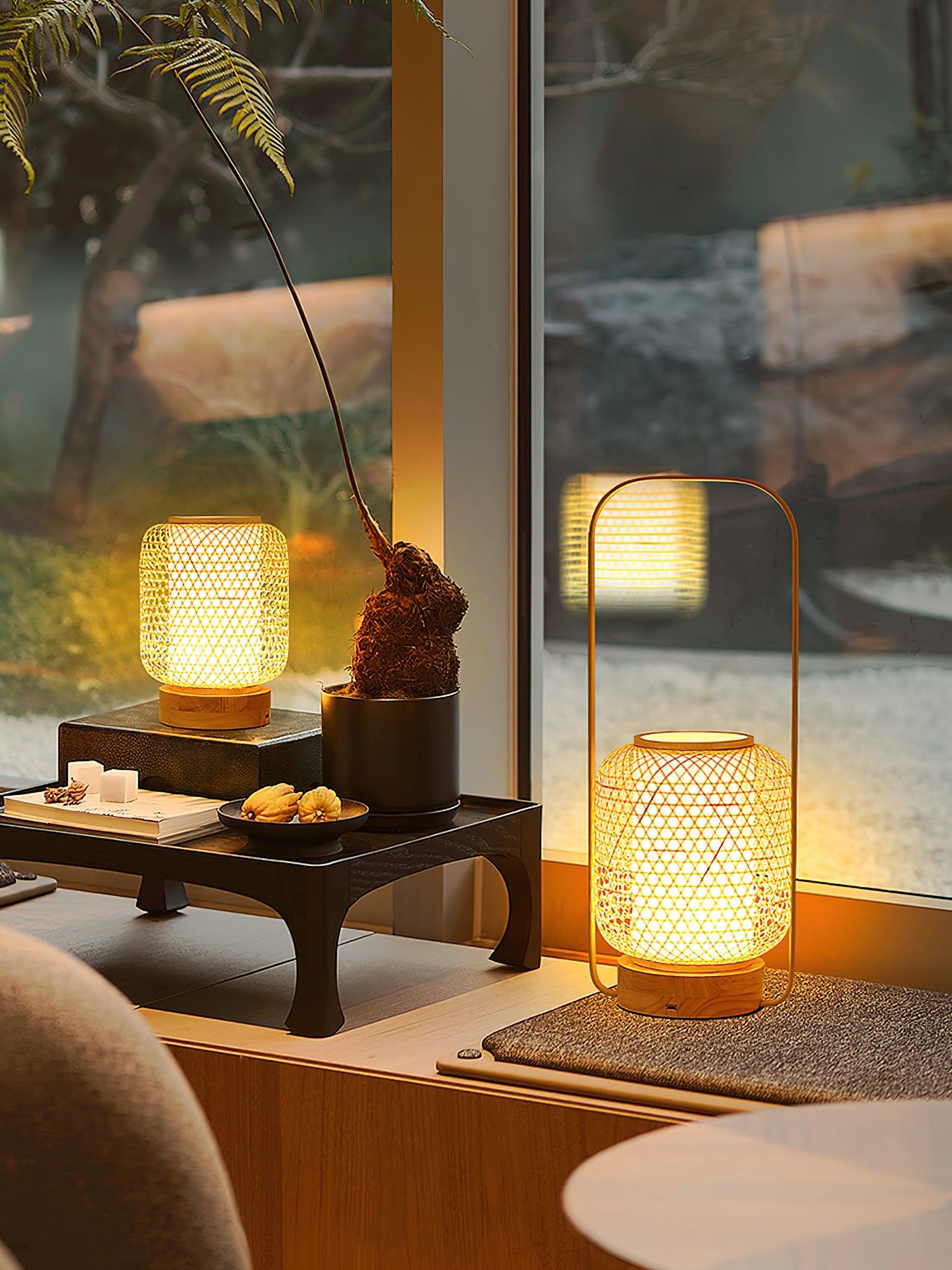 Orbituse Wooden Retro Table Lamp-Neutral Decor