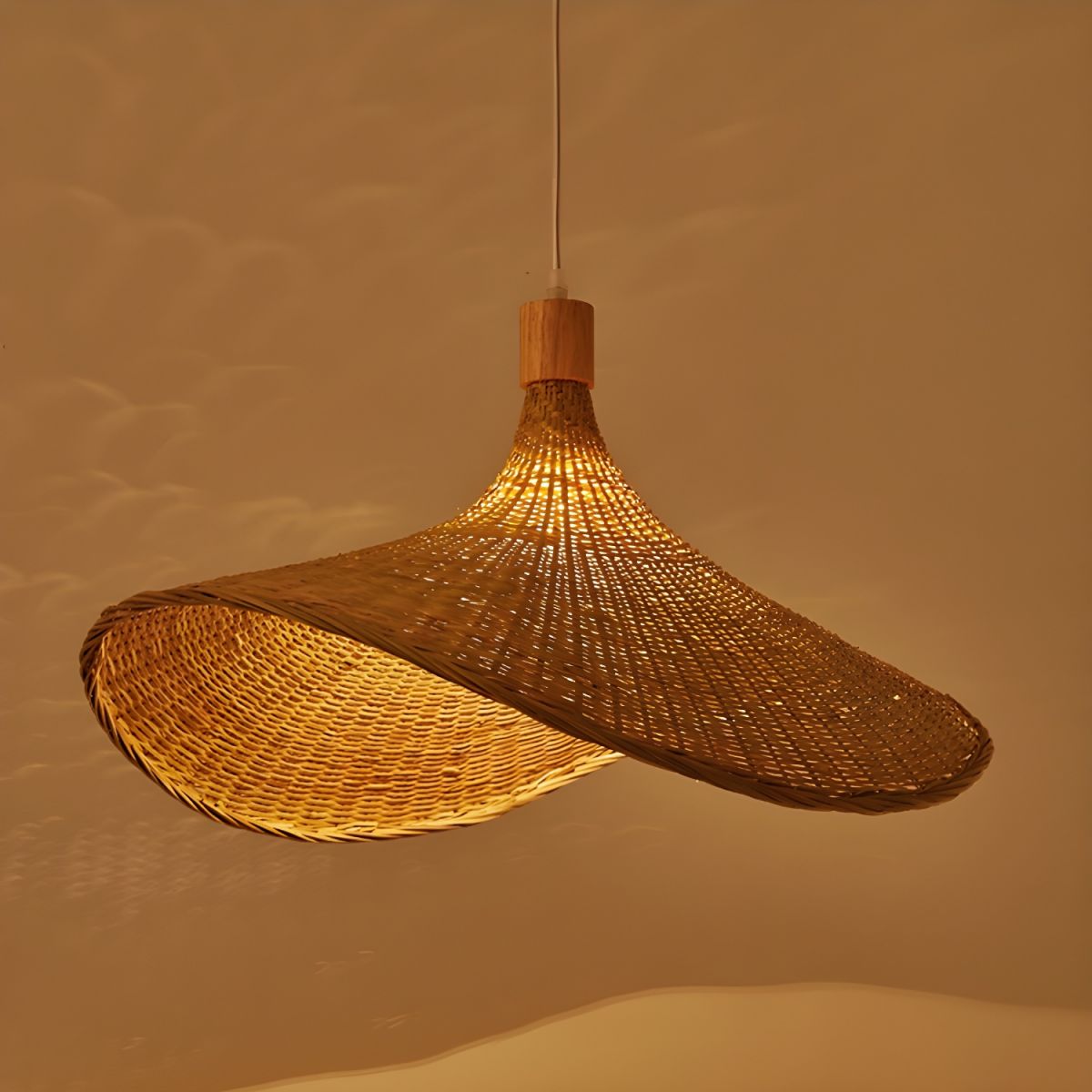 Marona Rattan Vintage Pendant Light-Neutral Decor