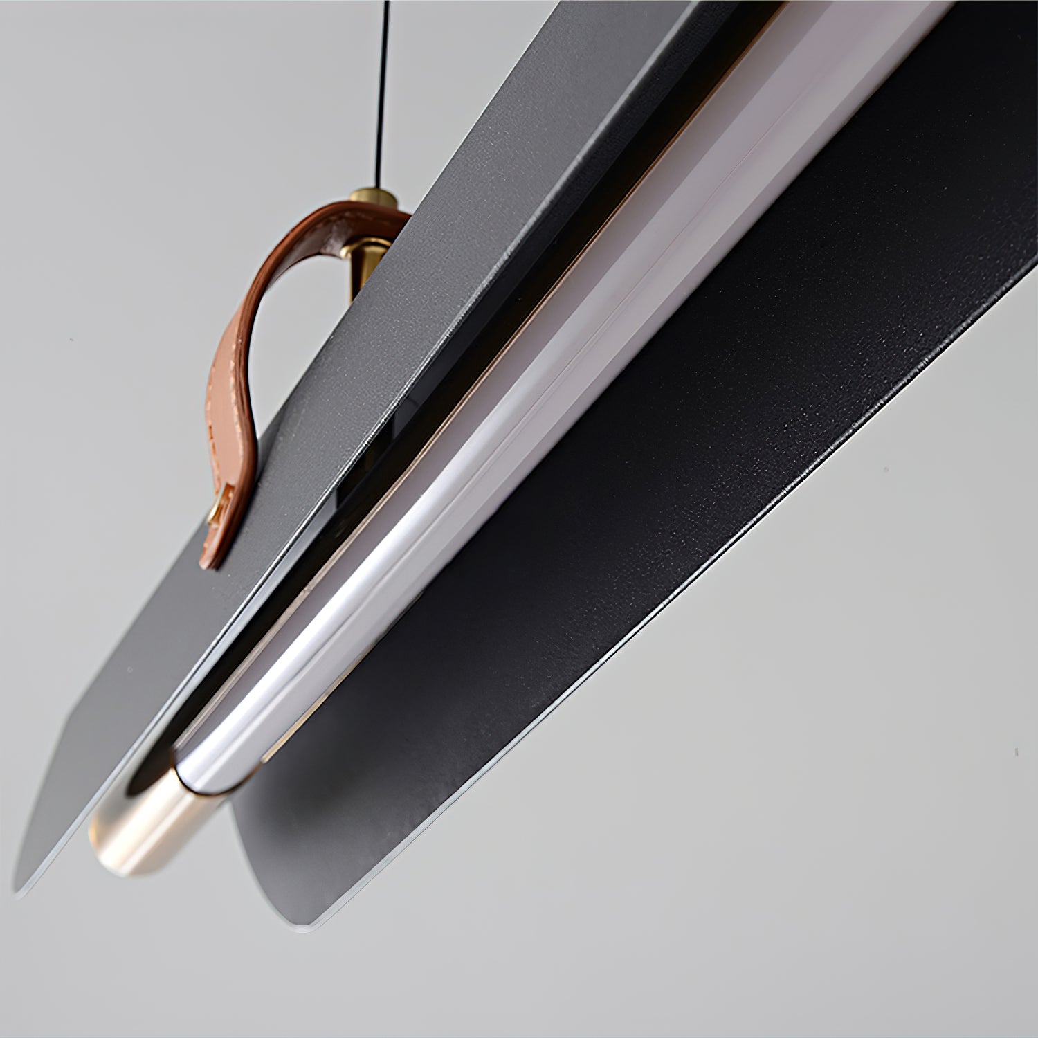 Soren Line Chandelier