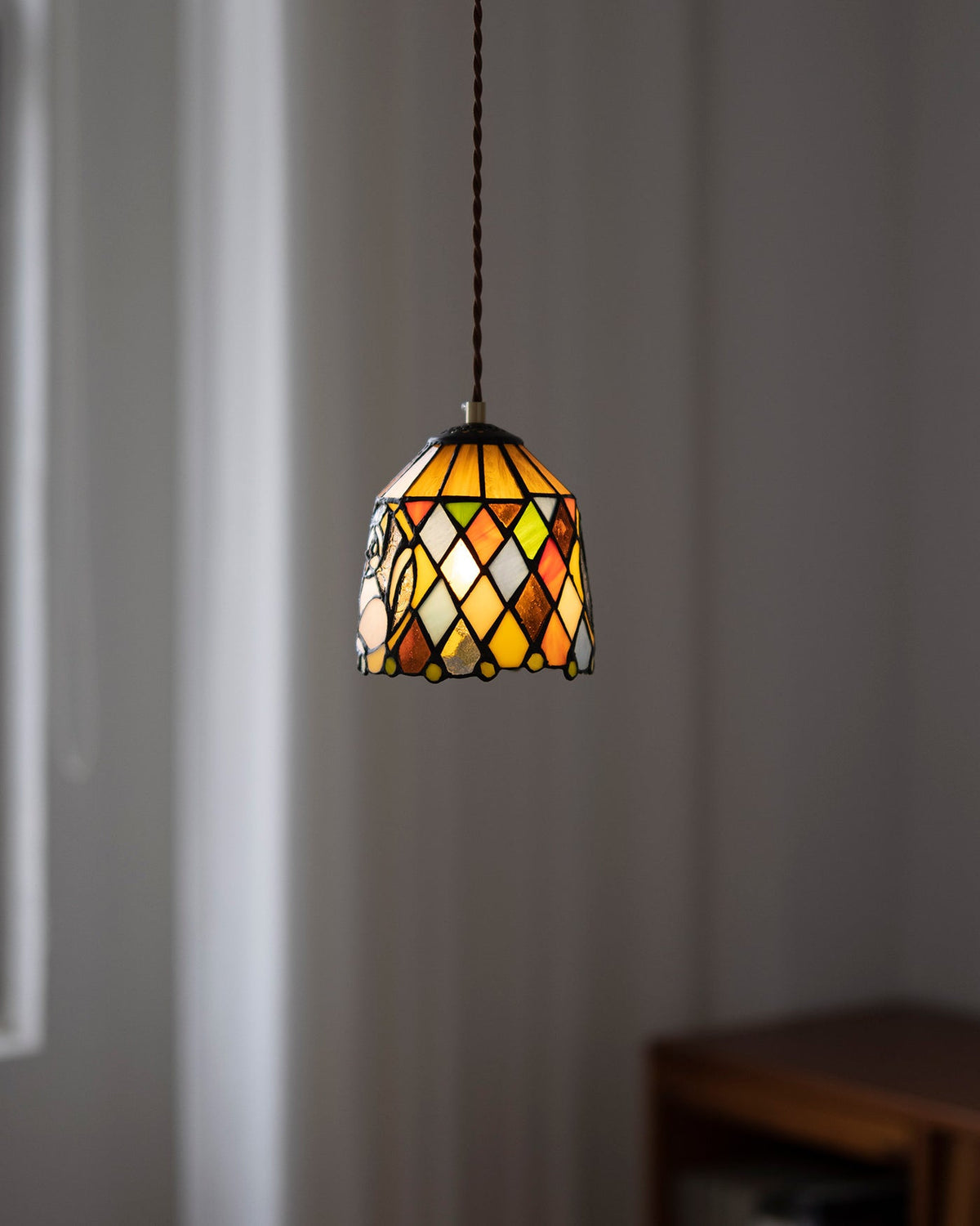 Eirelia Glass Pendant Light