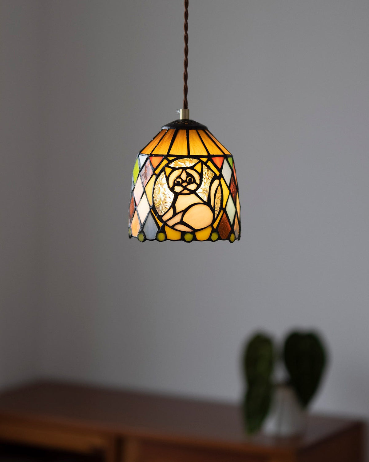 Eirelia Glass Pendant Light