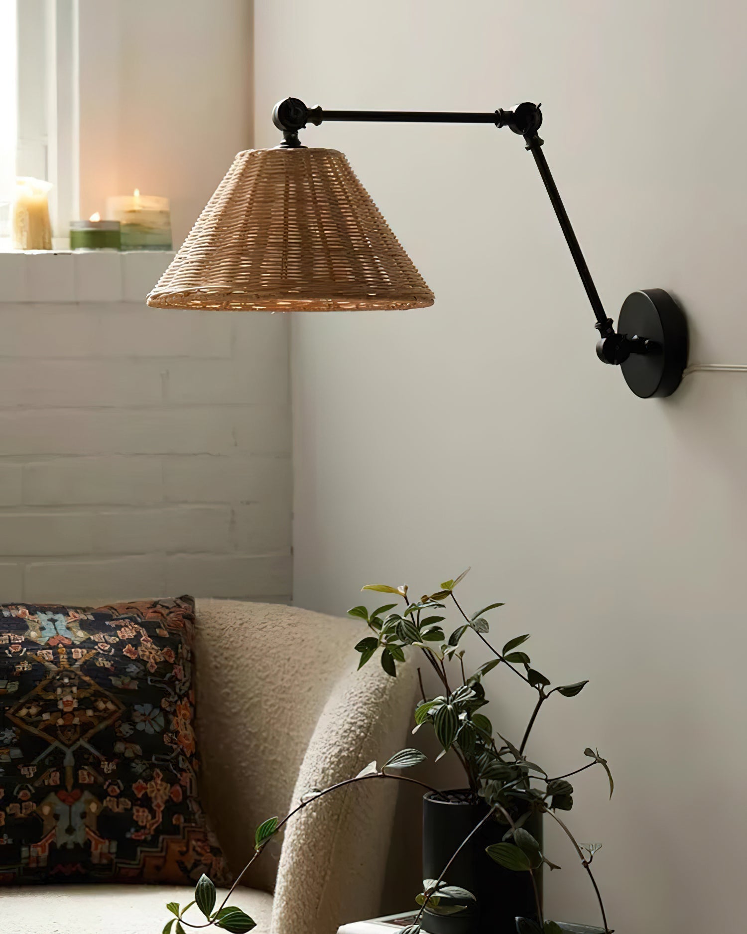 Alden Wall Lamp