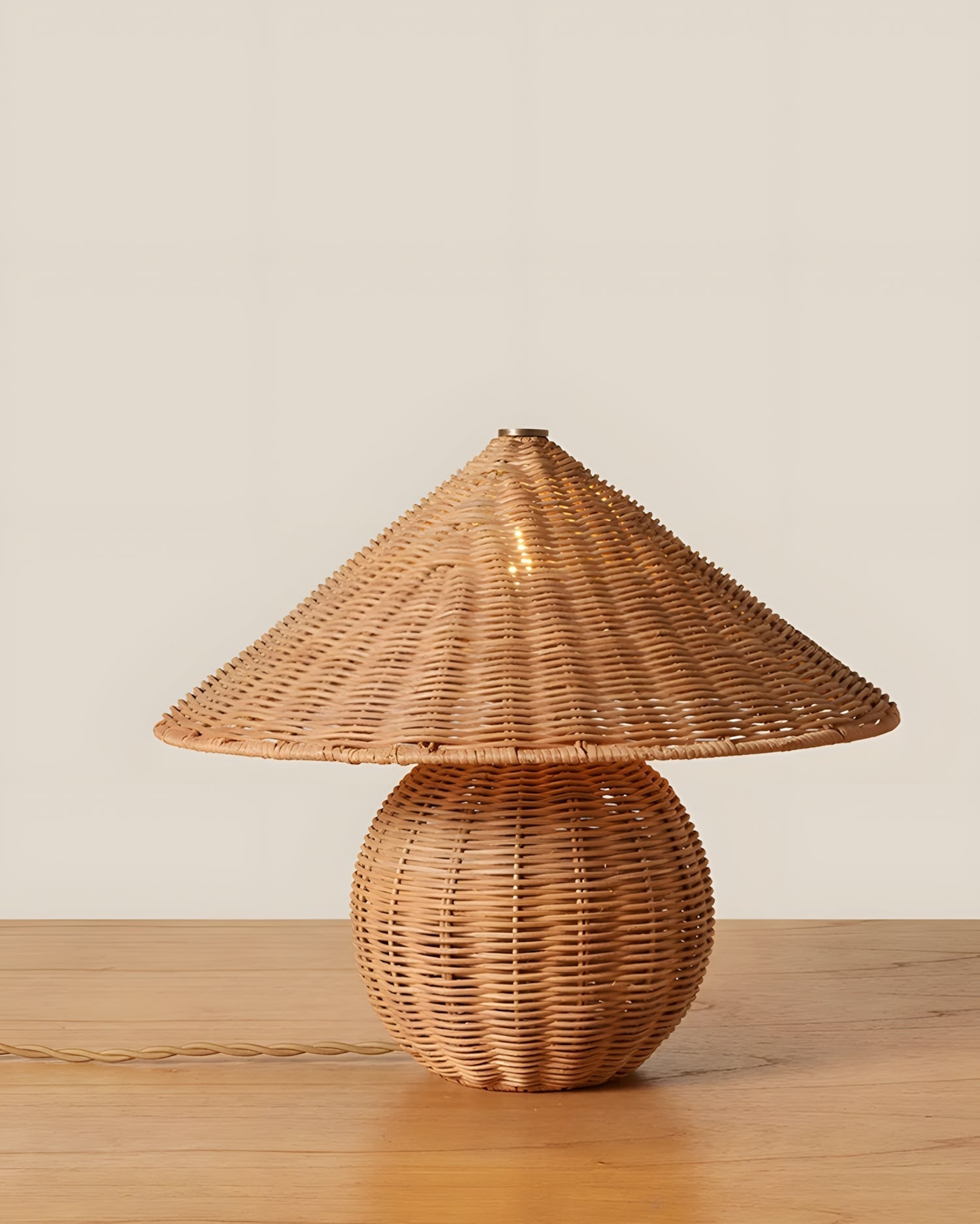 Rue Table Light