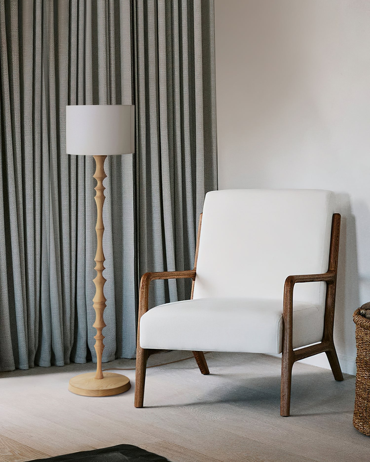 Eldora Floor Lamp