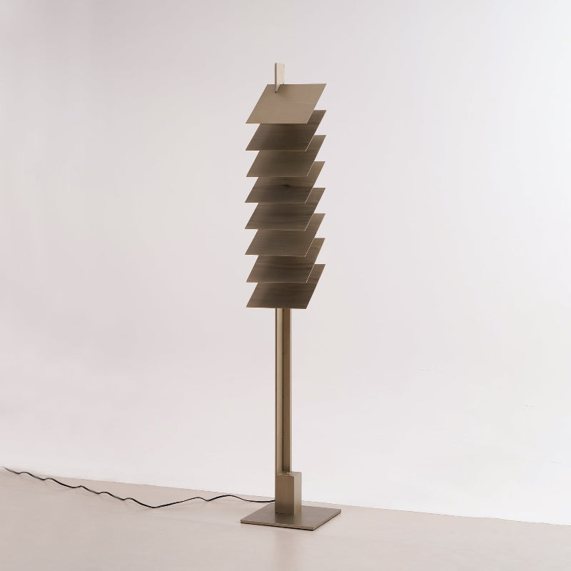 Lira Floor Lamp