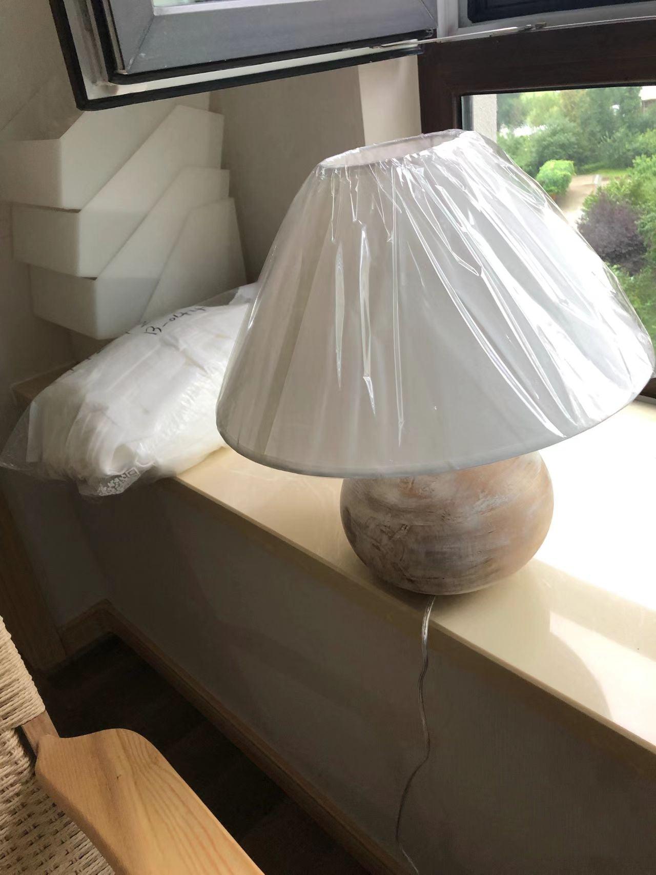 Domino Minimalilst Wood Table Lamp-Neutral Decor