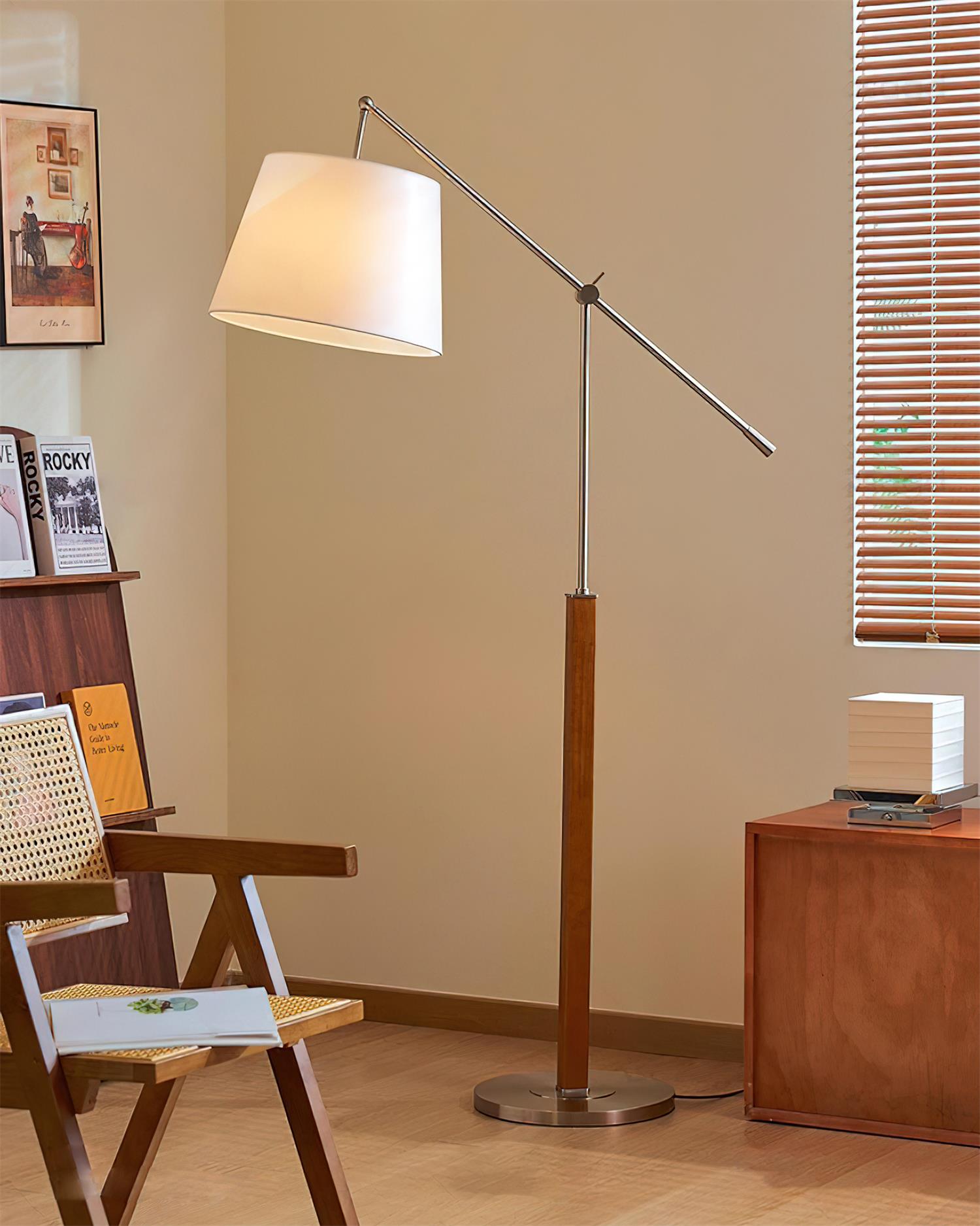 Lorien Floor Lamp