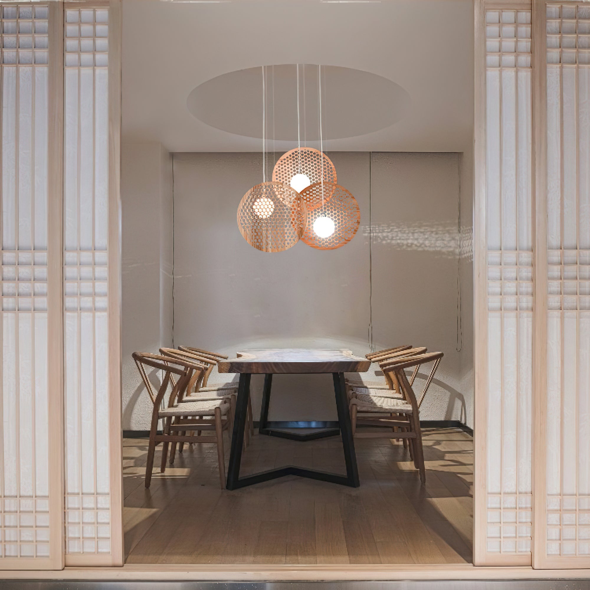 Aurora Chandelier Wooden Plate-Neutral Decor