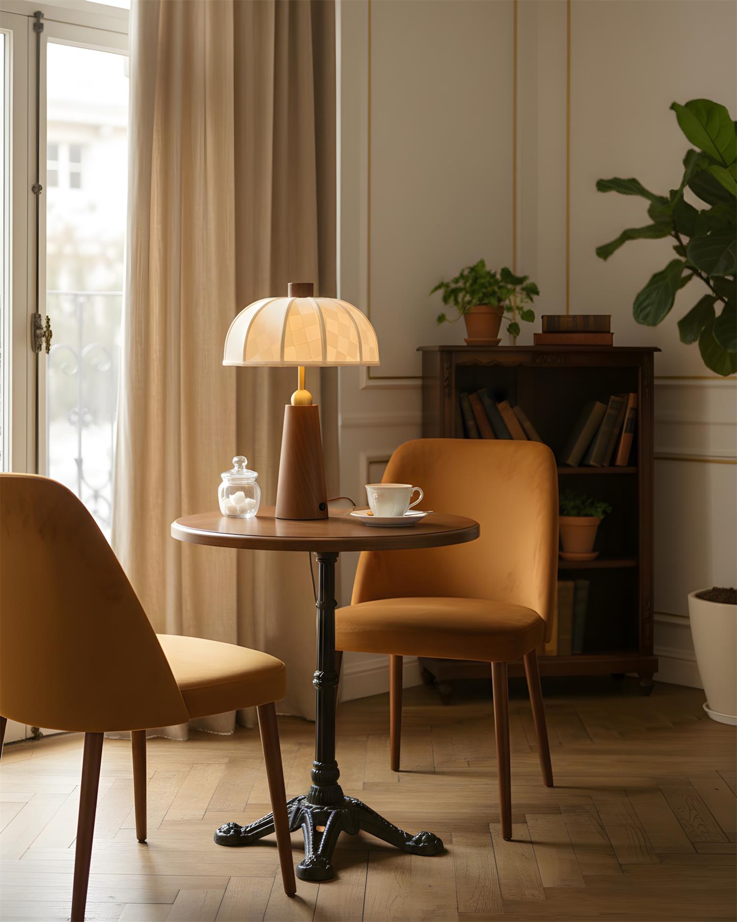 Dorian Table Lamp