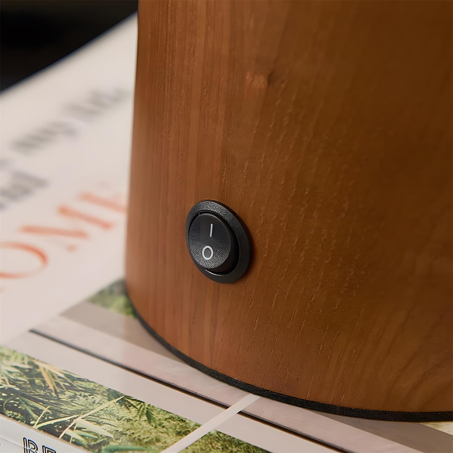 Dorian Table Lamp