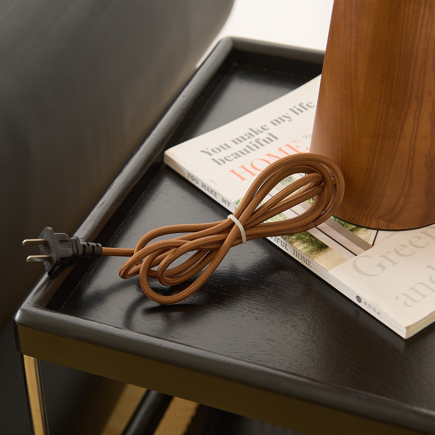 Dorian Table Lamp