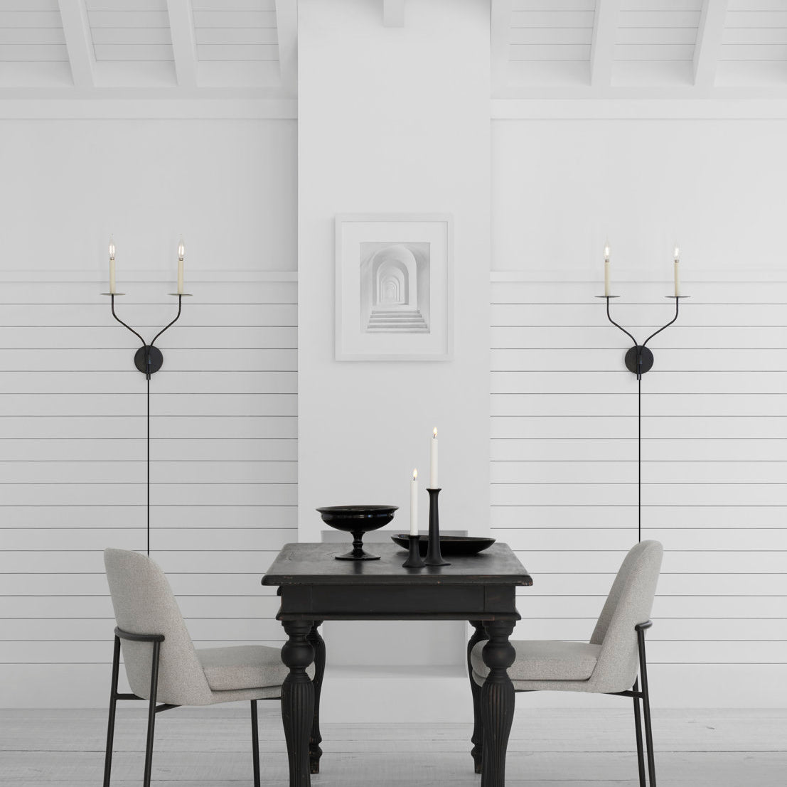 Gwyn Plug-in Brass Wall Lamp