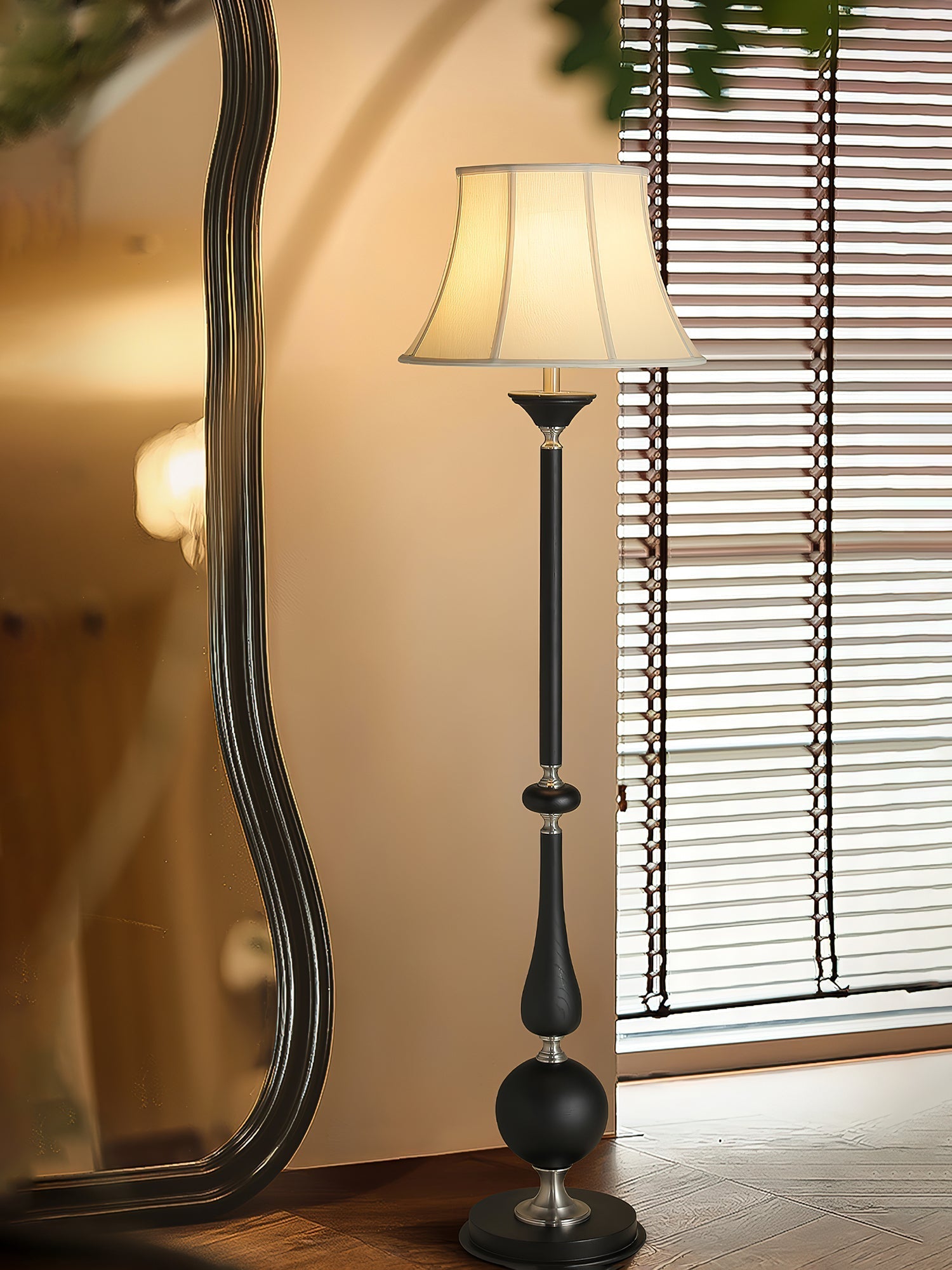 Primo Classic Floor Lamp-Neutral Decor
