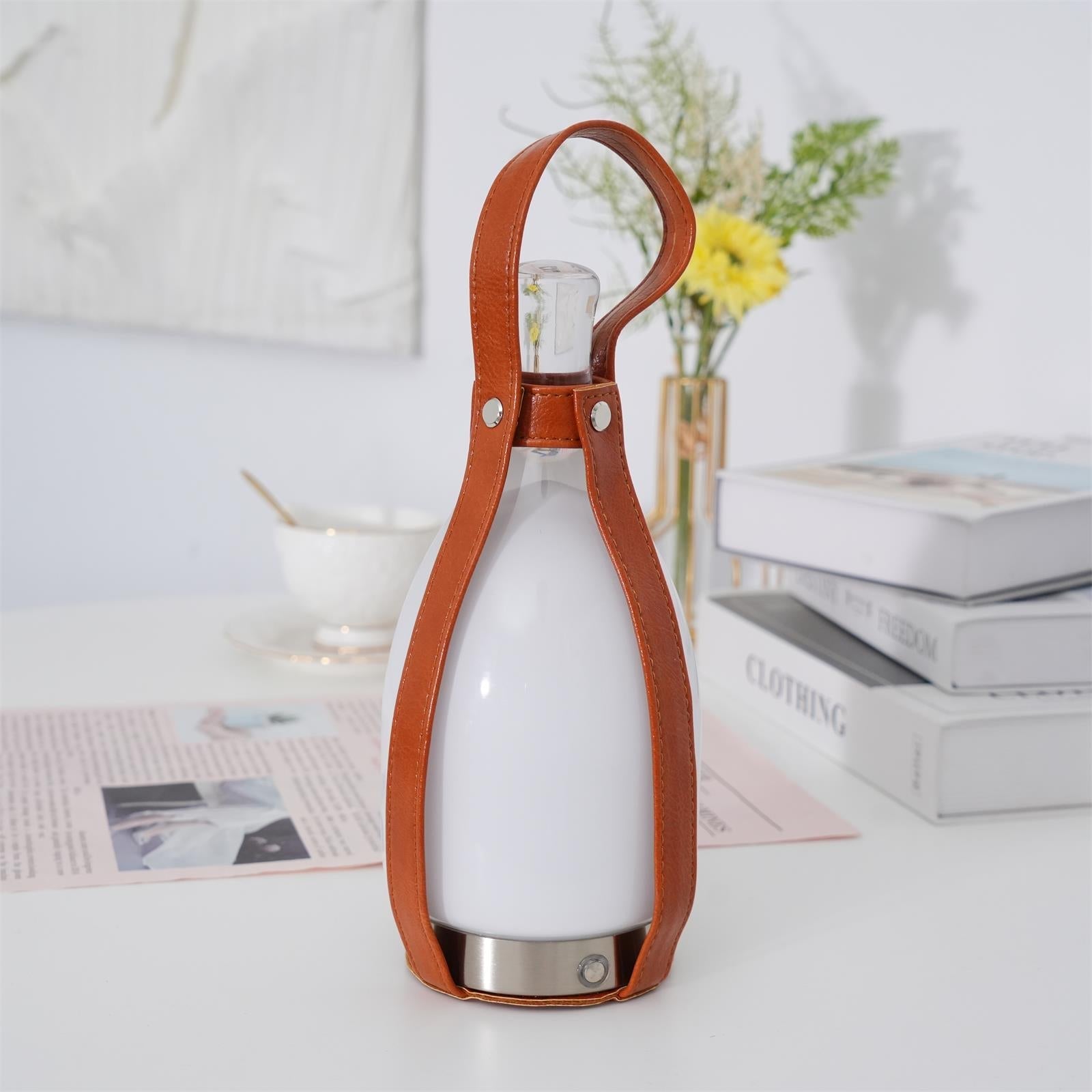 Ales Leather Vintage Table Lamp-Neutral Decor