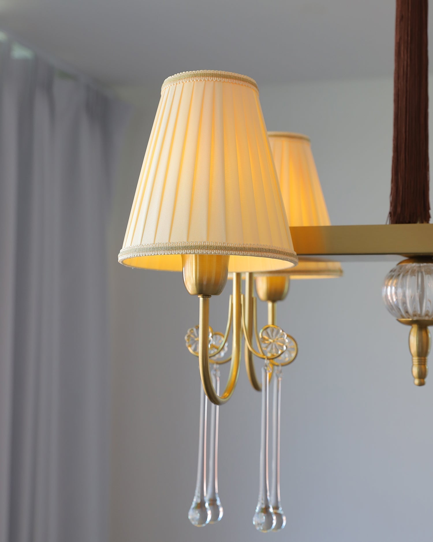 Mondia Chandelier