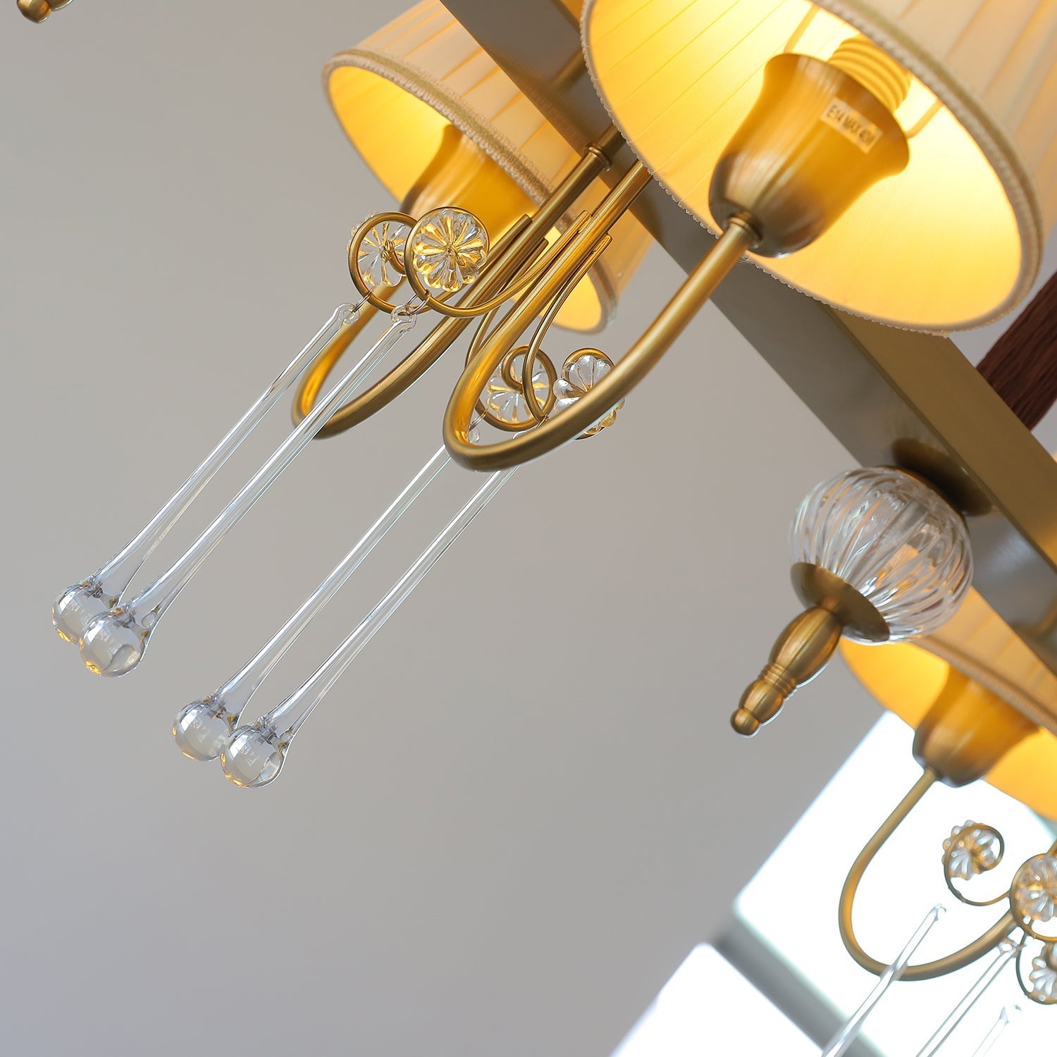 Mondia Chandelier