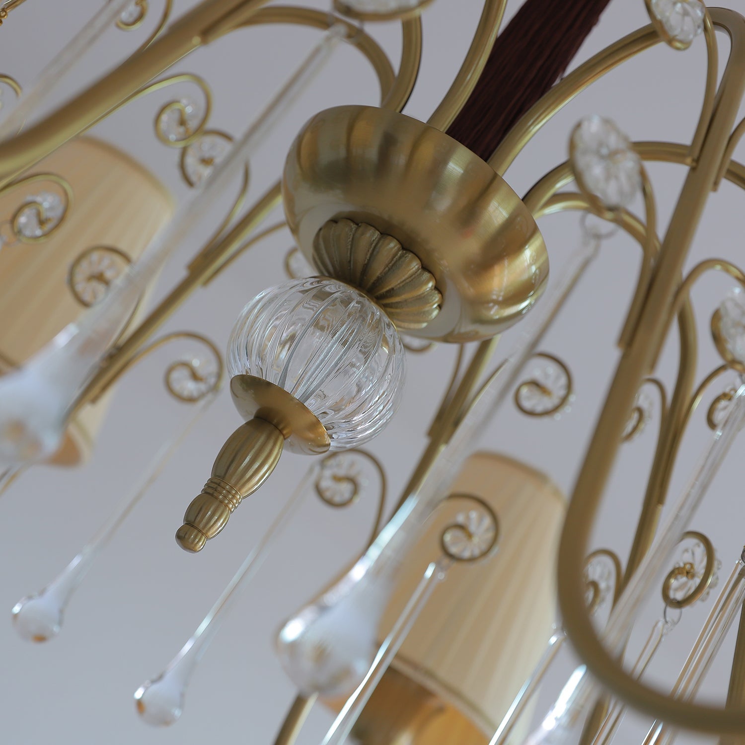 Mondia Chandelier