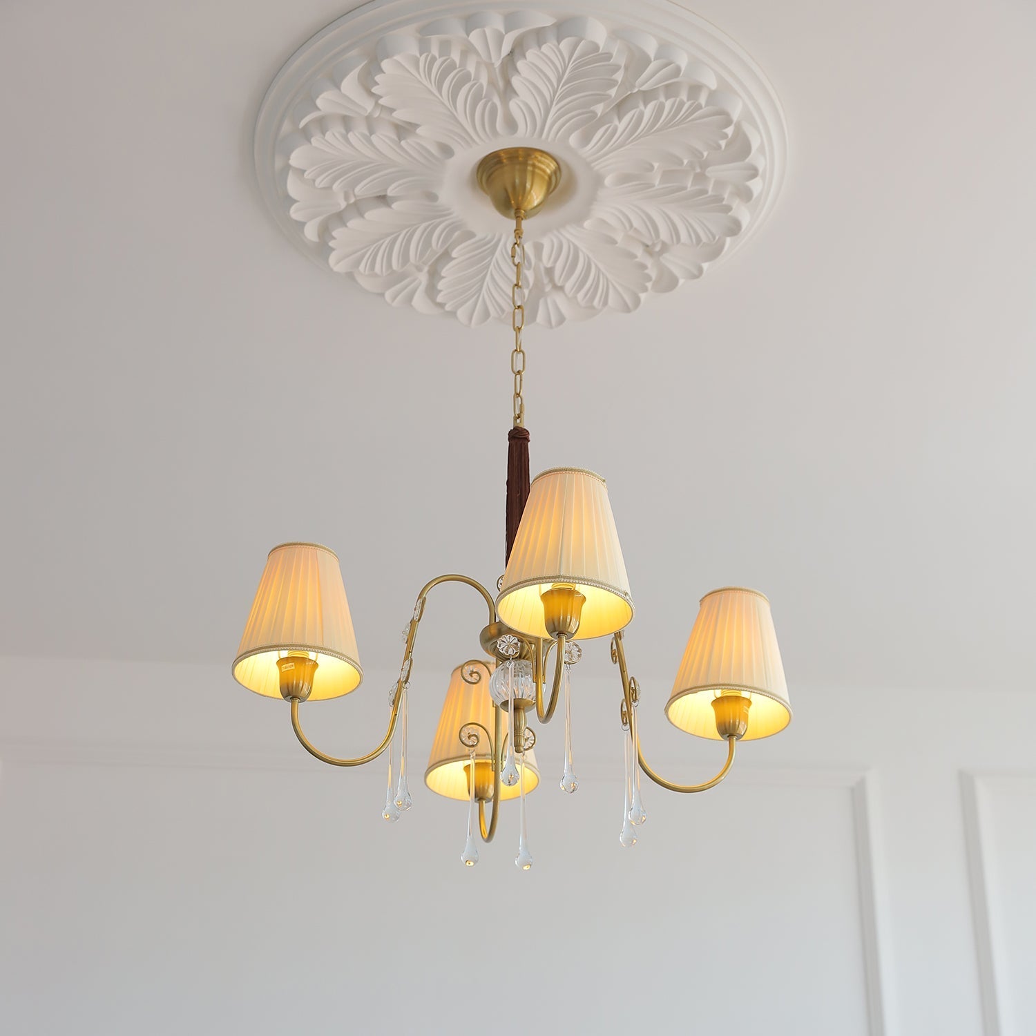 Mondia Chandelier