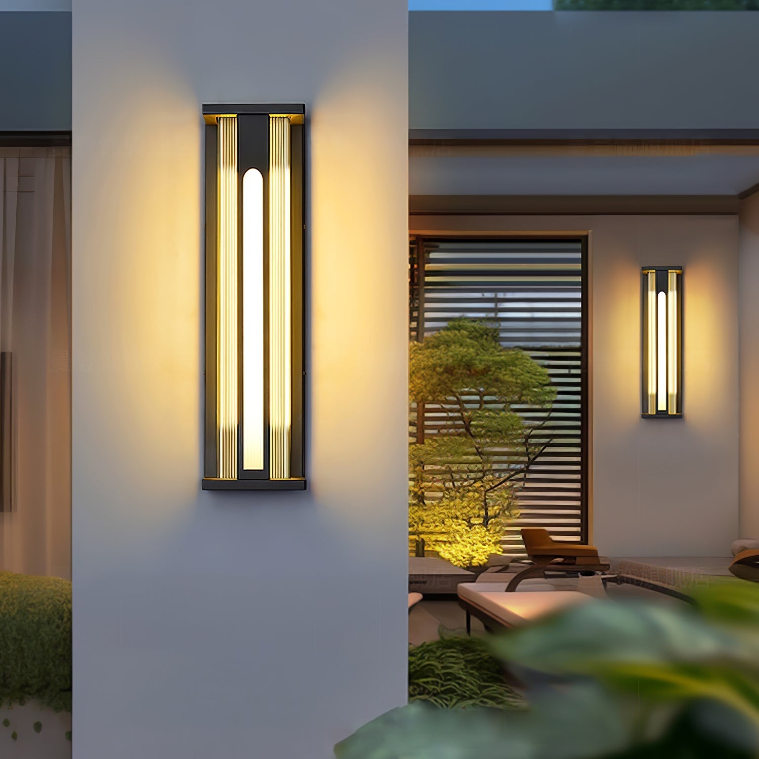 Wiren Unique Flair Outdoor Wall Lamp-Neutral Decor