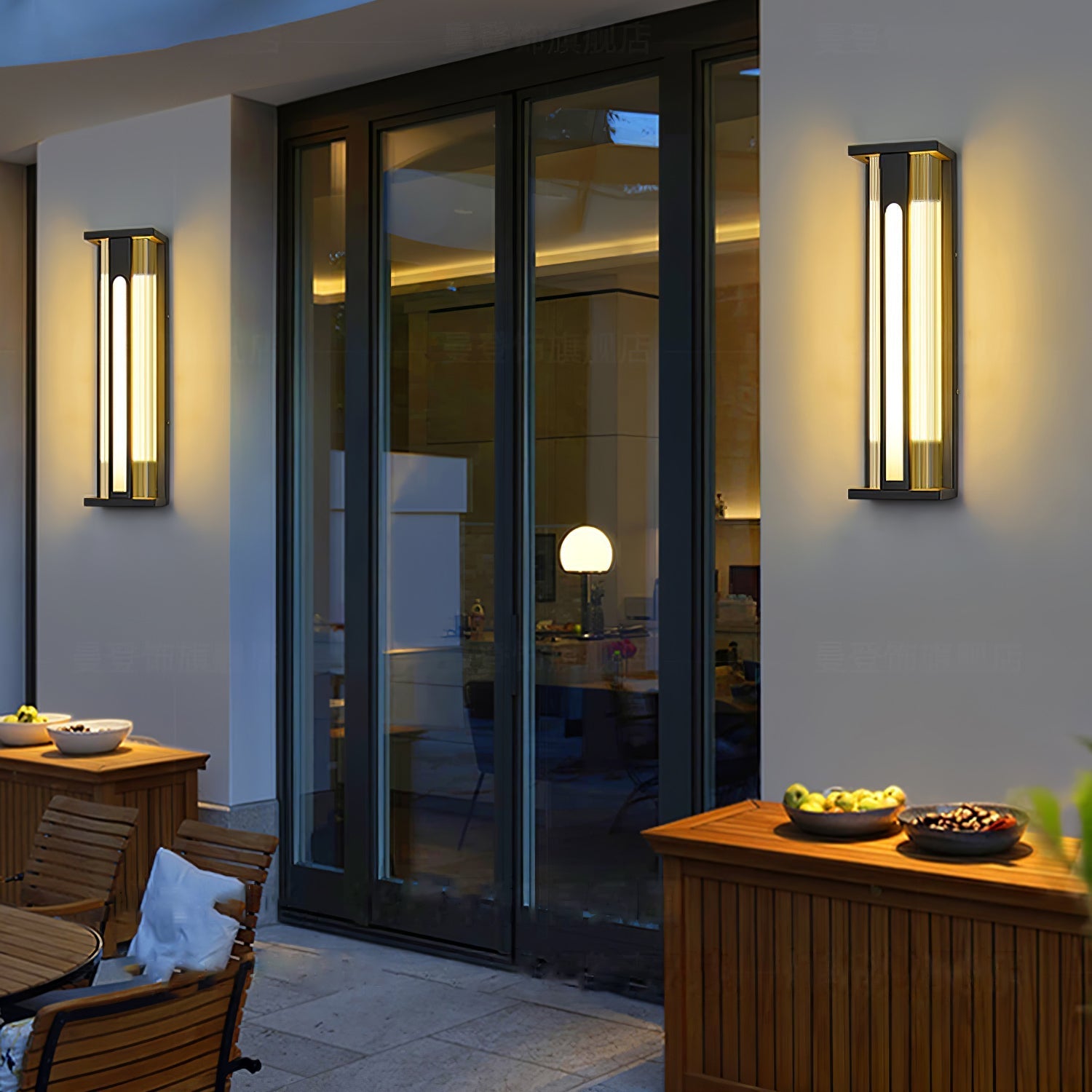 Wiren Unique Flair Outdoor Wall Lamp-Neutral Decor
