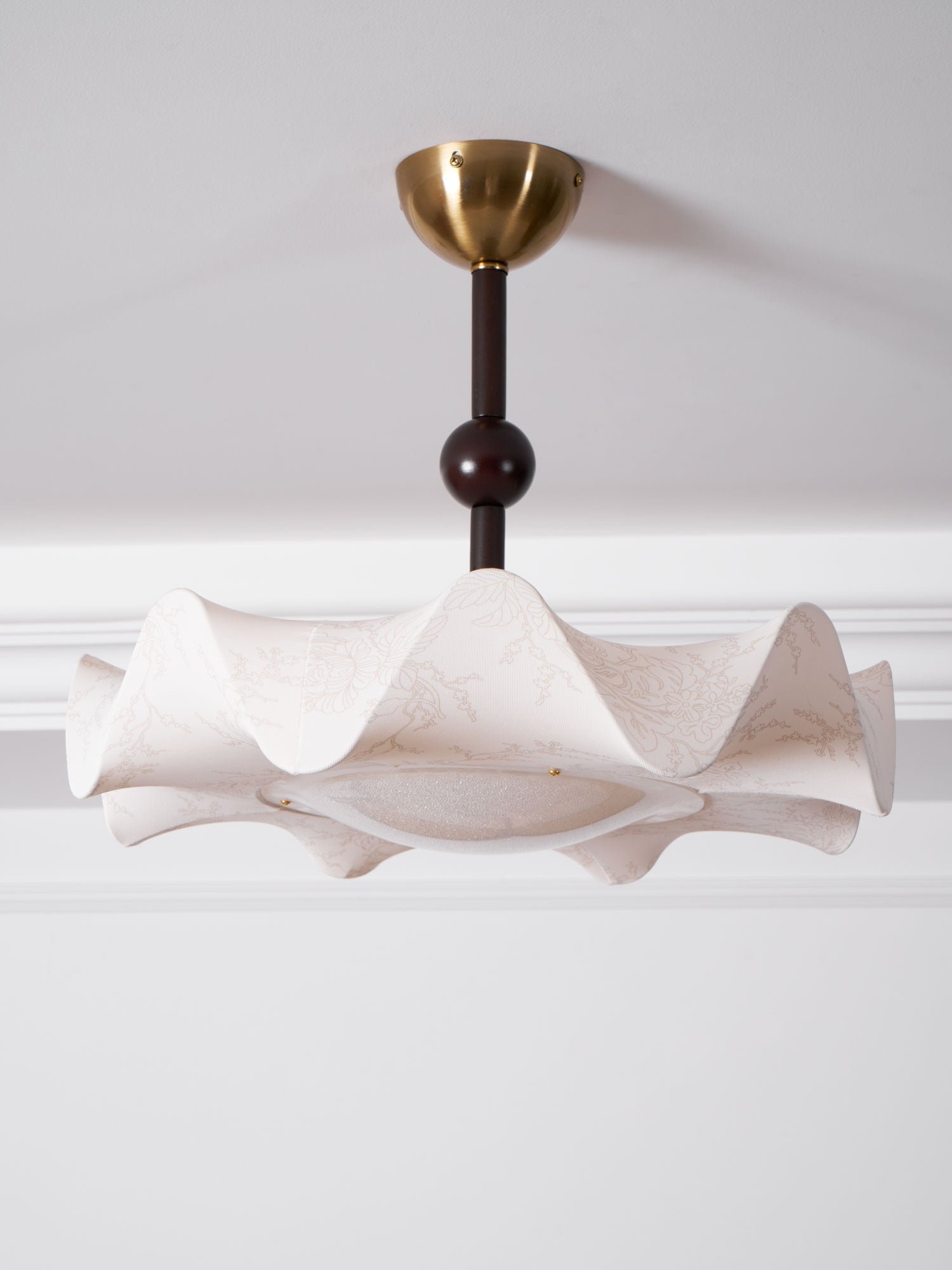 Avlorus Traditional Premium Elegance Wood Fabric Ceiling Light-Neutral Decor