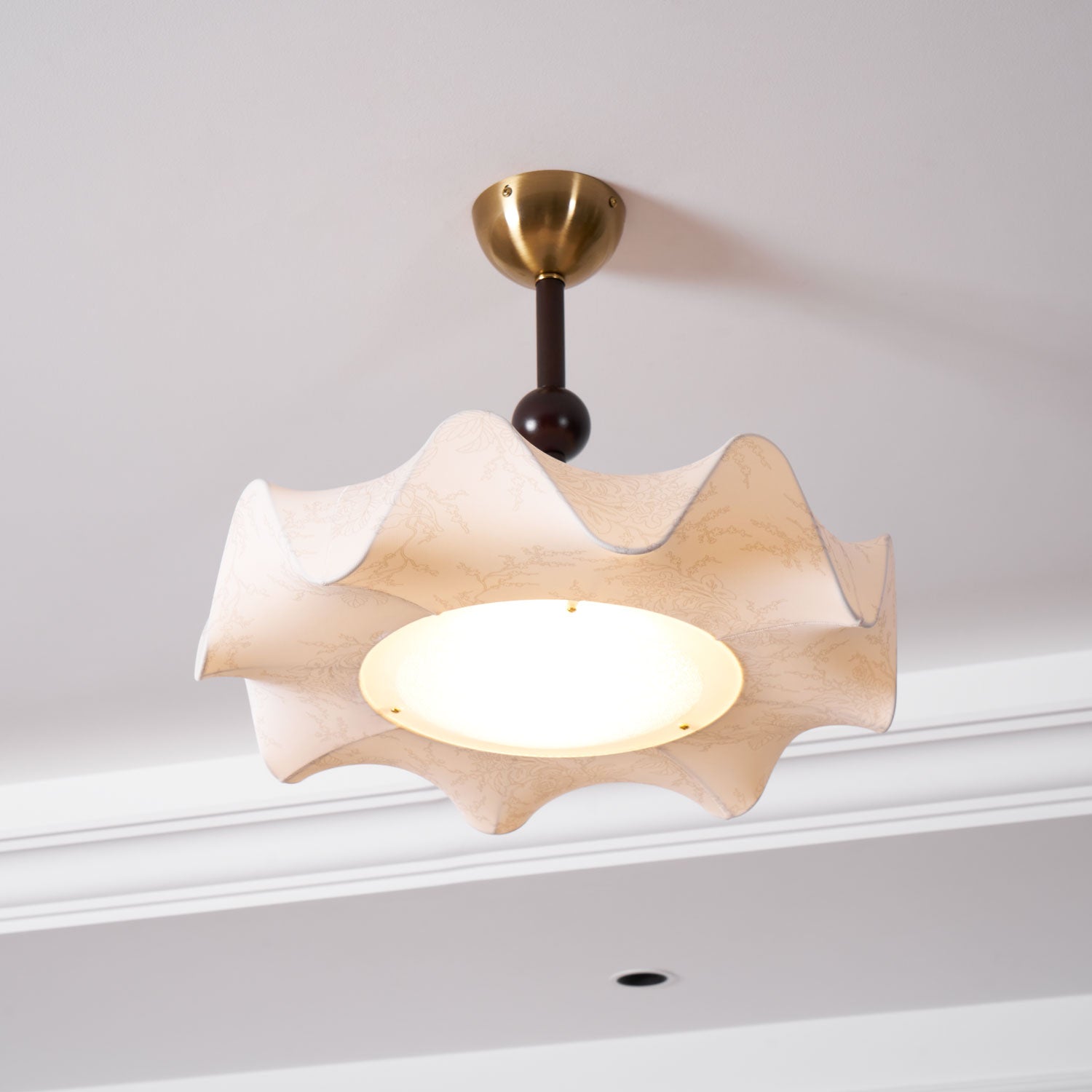 Avlorus Traditional Premium Elegance Wood Fabric Ceiling Light-Neutral Decor
