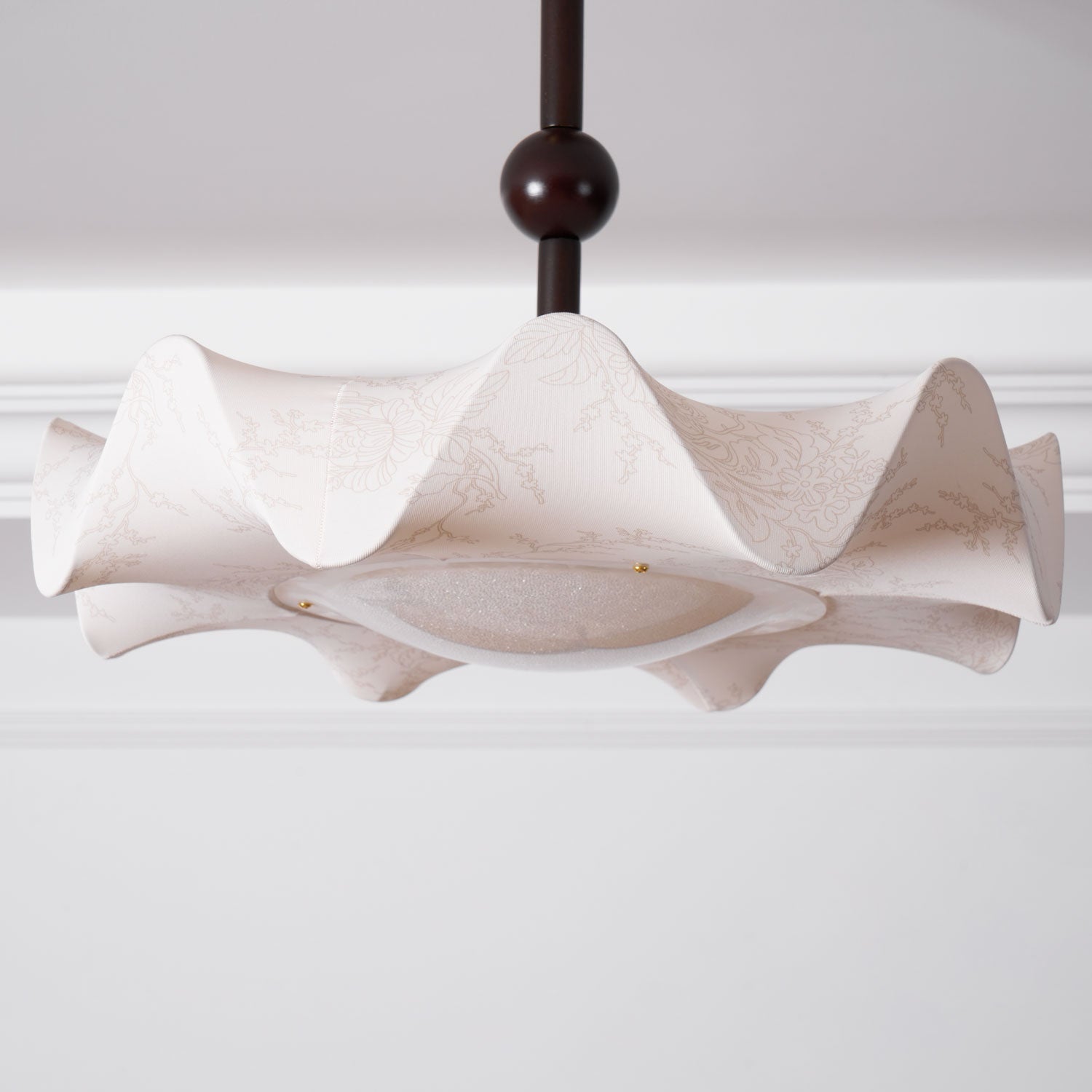 Avlorus Traditional Premium Elegance Wood Fabric Ceiling Light-Neutral Decor
