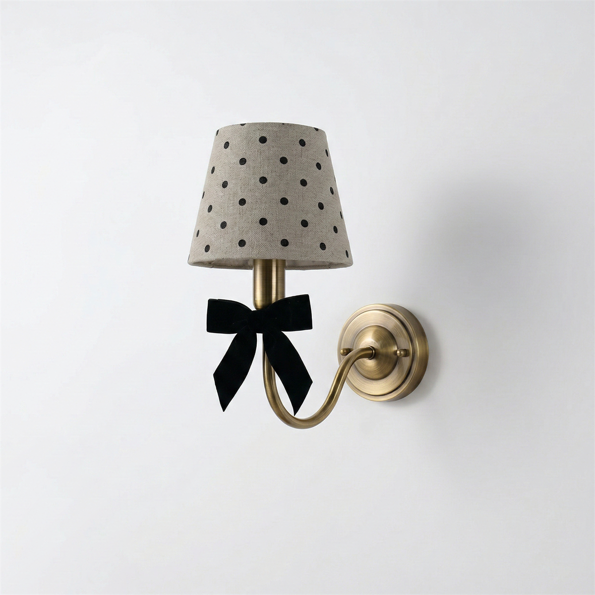 Mae Dot Wall Lamp