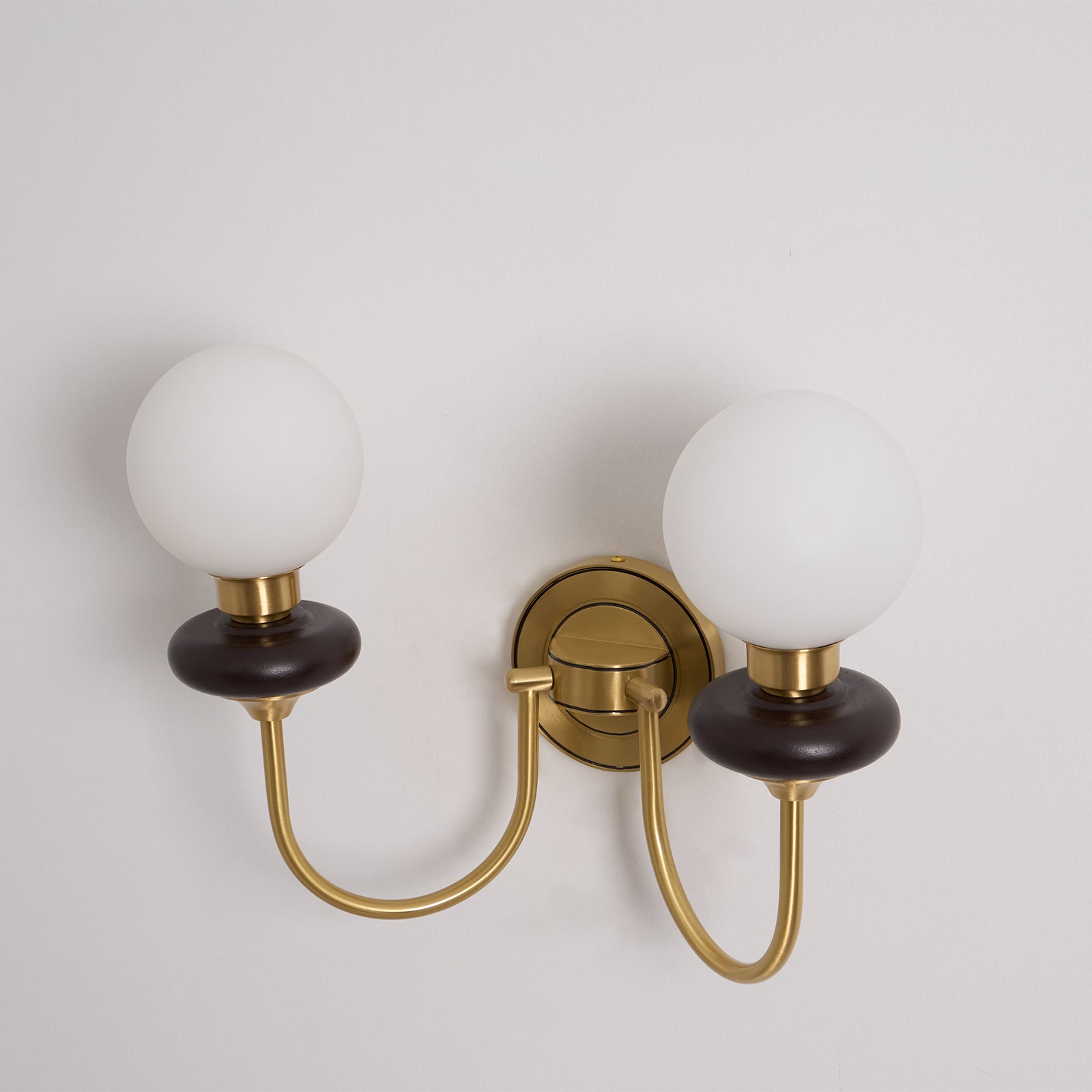 Kiroxen Wall Lamp Premium Nordic Art Walnut Glass-Neutral Decor