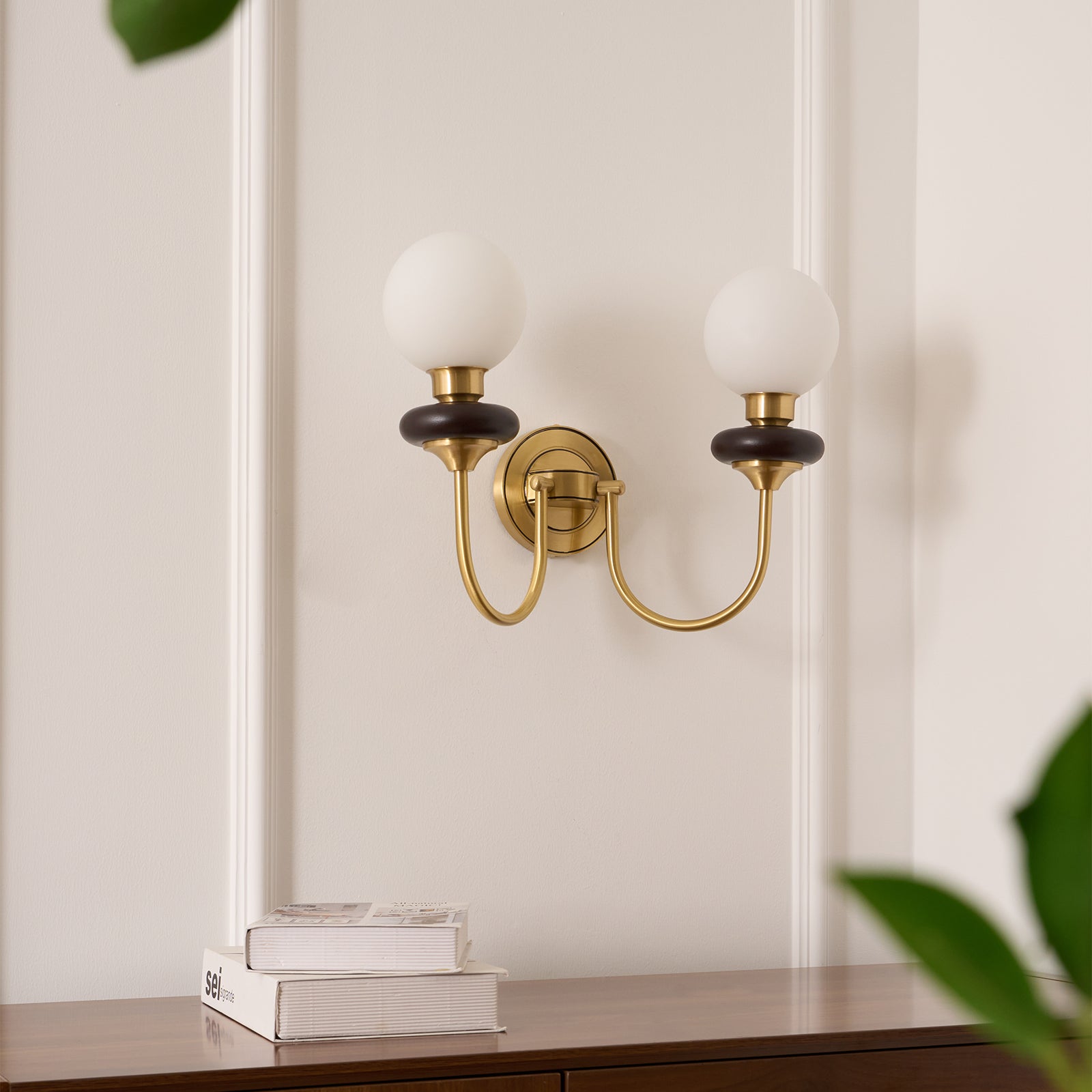 Kiroxen Wall Lamp Premium Nordic Art Walnut Glass-Neutral Decor