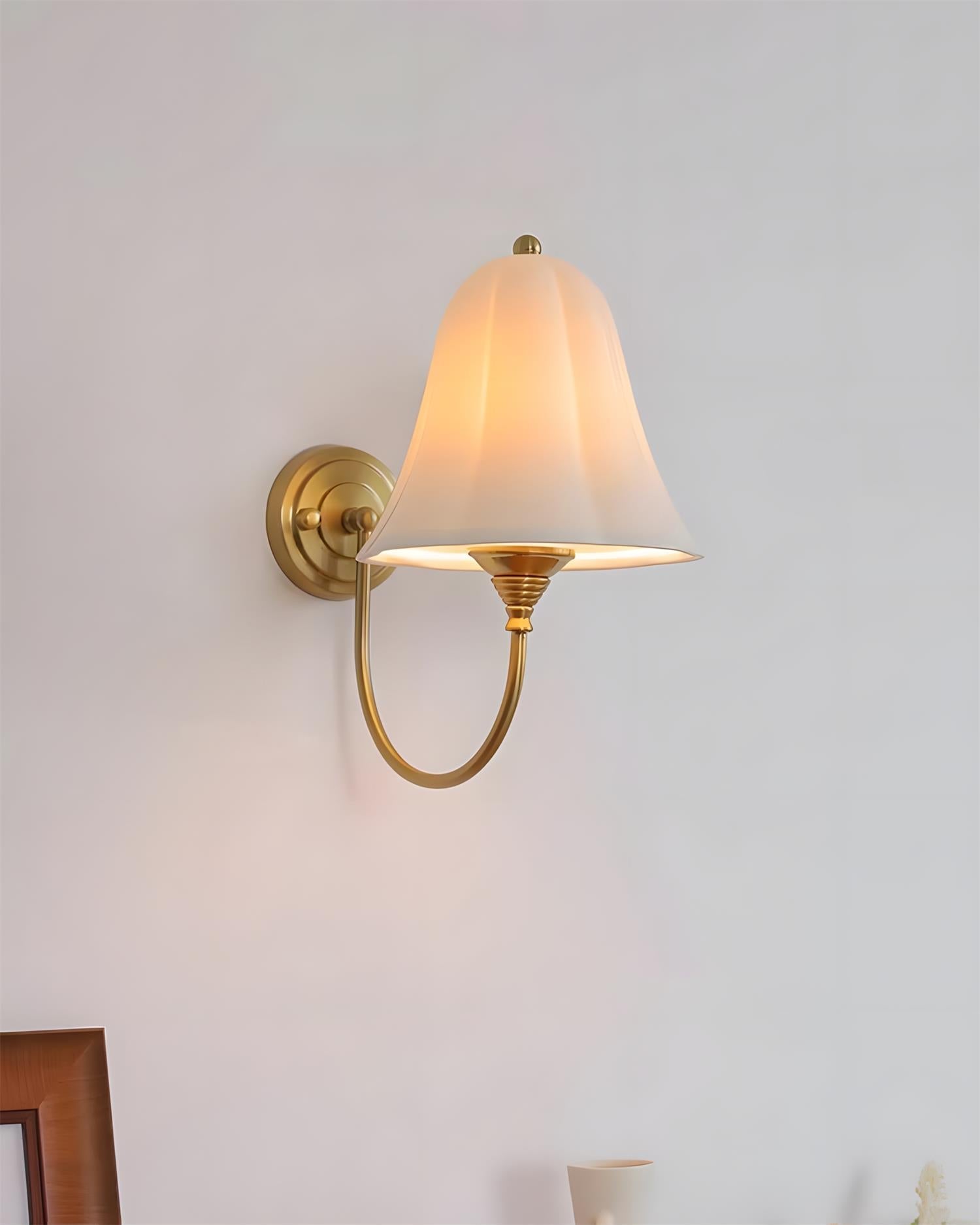 Bellamy Wall Lamp