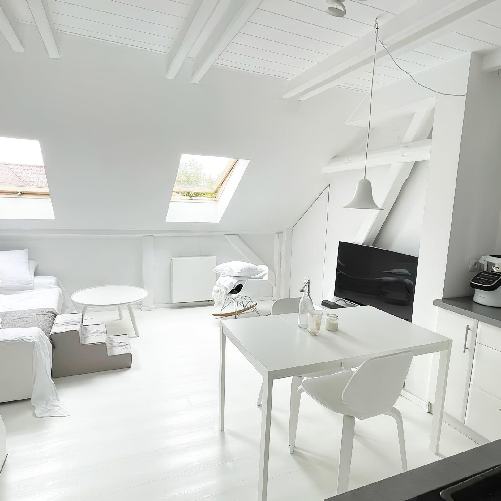 Nevin Minimalist Bell Shade Pendant Light
