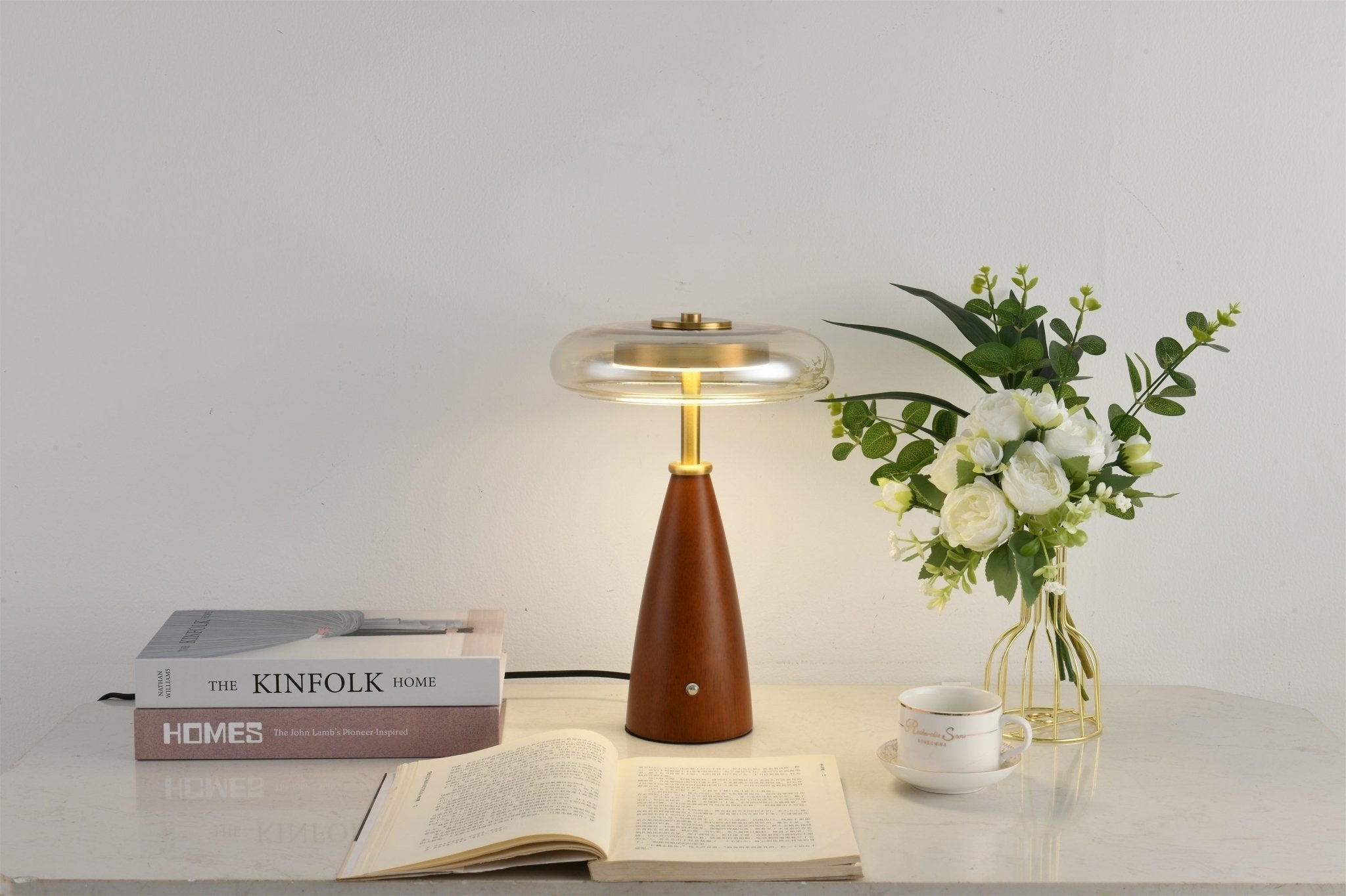 Mushroom Retro Glass Table Lamp-Neutral Decor