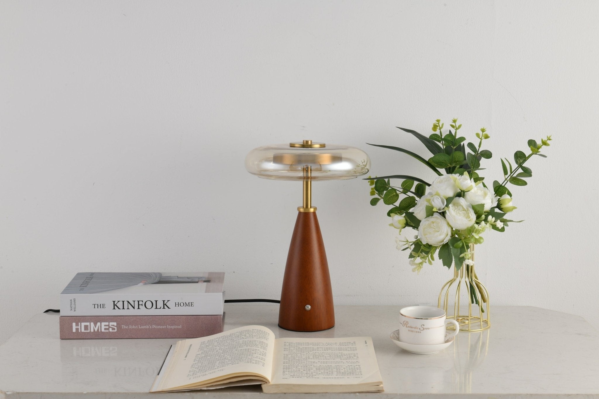 Mushroom Retro Glass Table Lamp-Neutral Decor