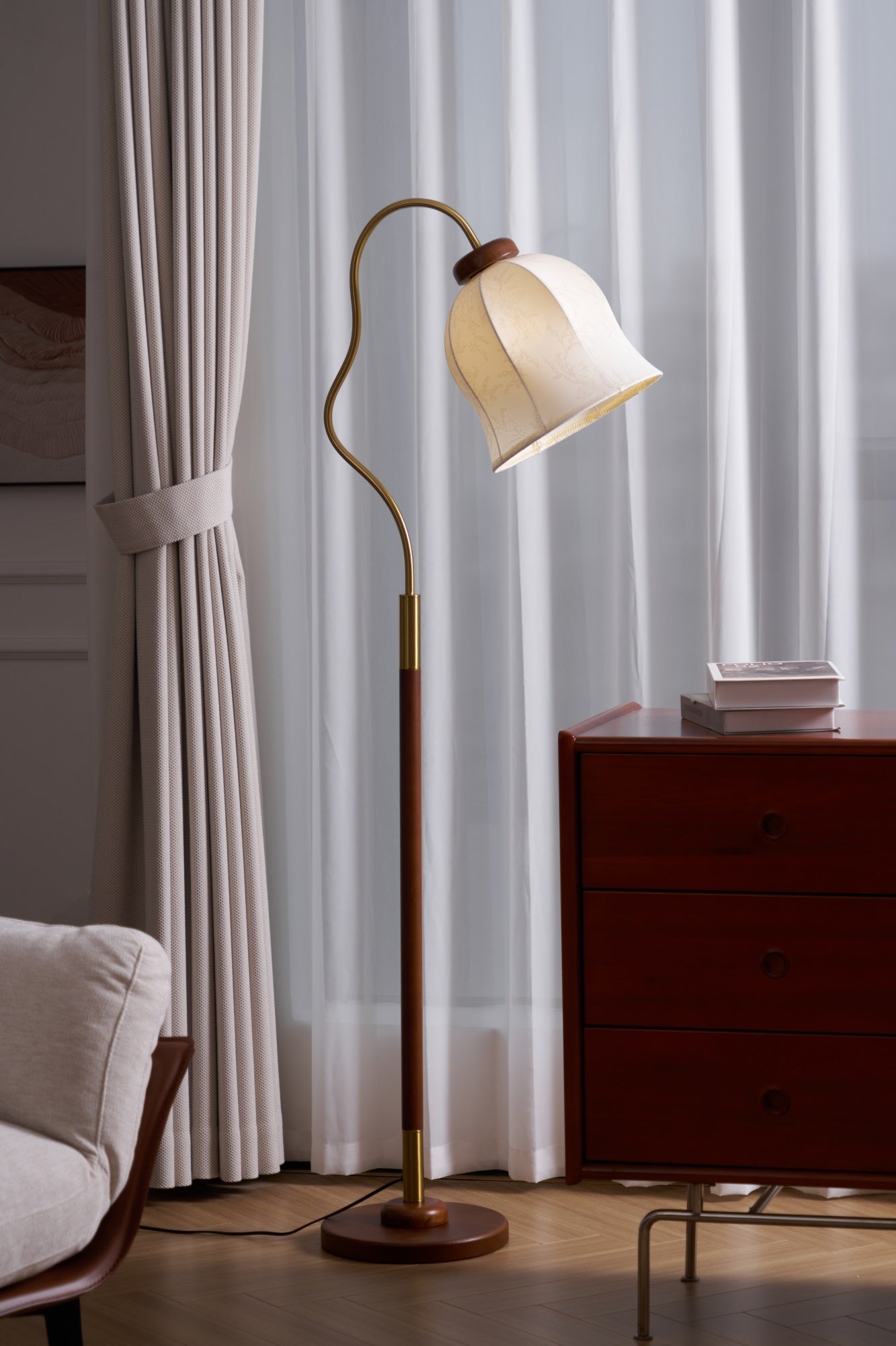 Elysia Classic Wood Floor Lamp-Neutral Decor