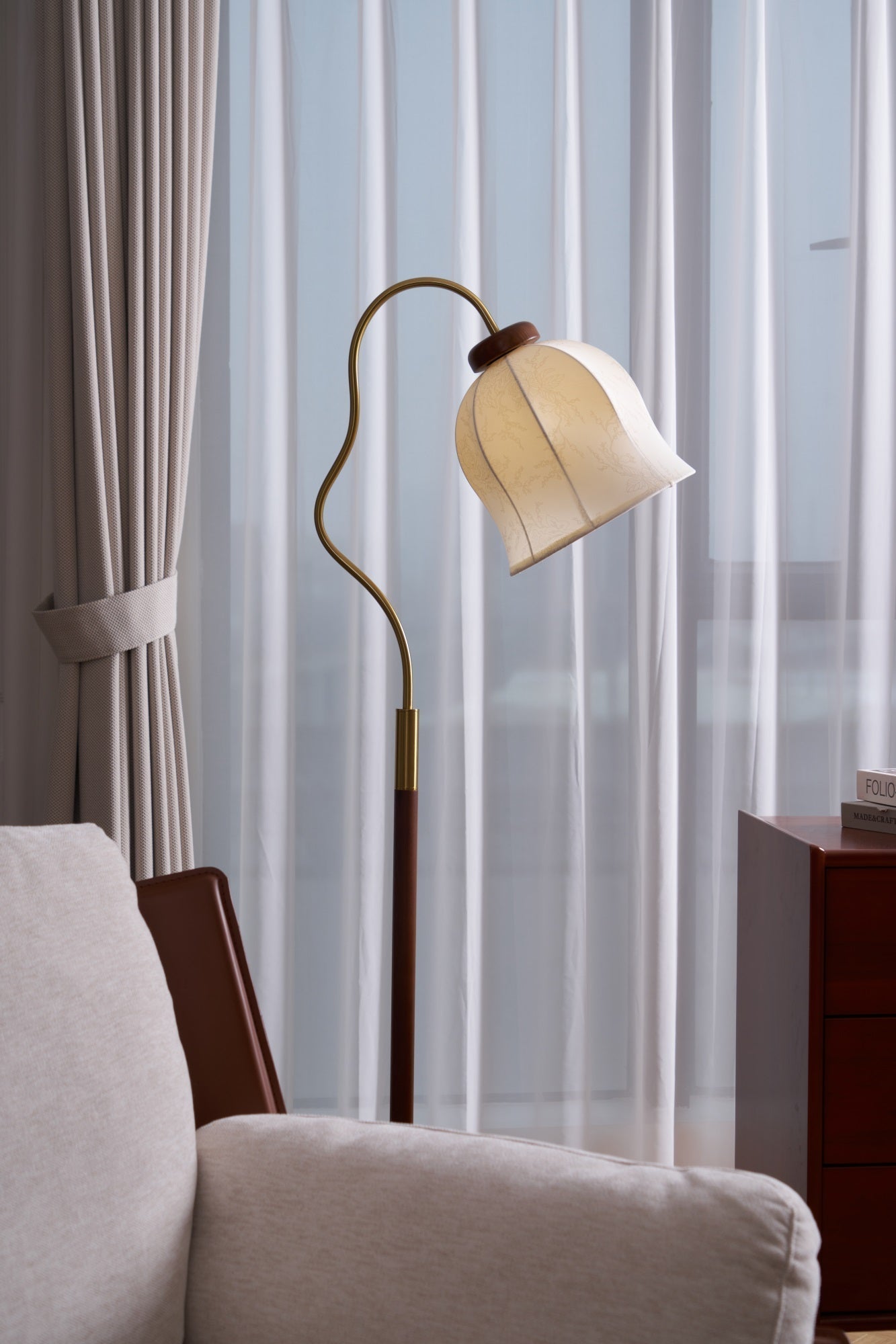 Elysia Classic Wood Floor Lamp-Neutral Decor