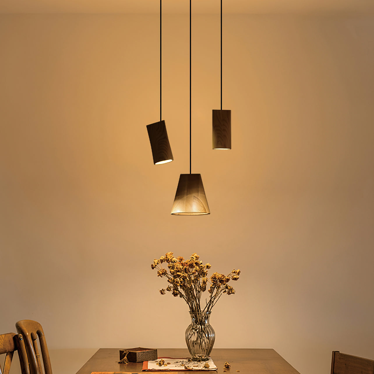 Ivarara Asymmetrical Wood Pendant Light-Neutral Decor