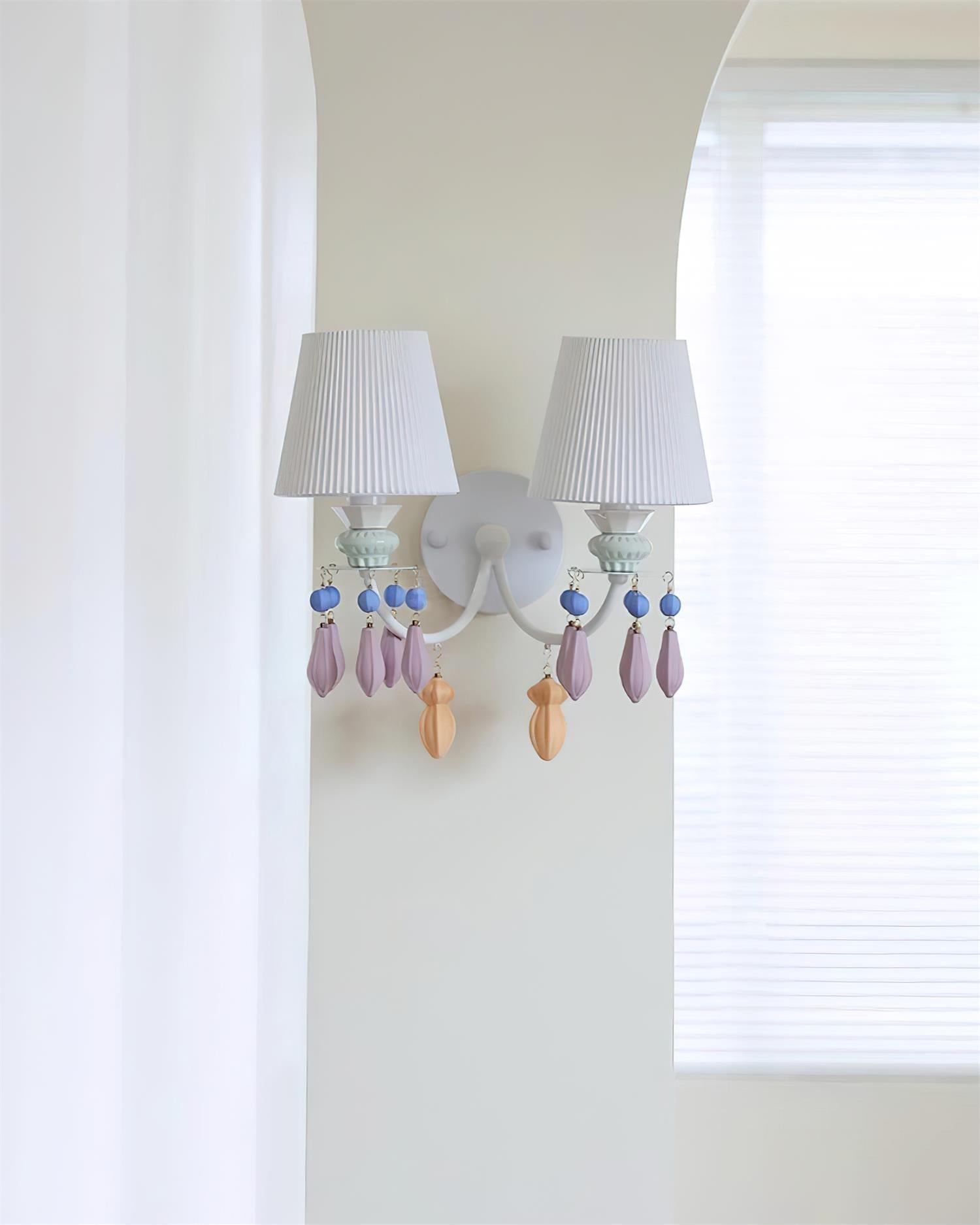 Amelie Wall Lamp