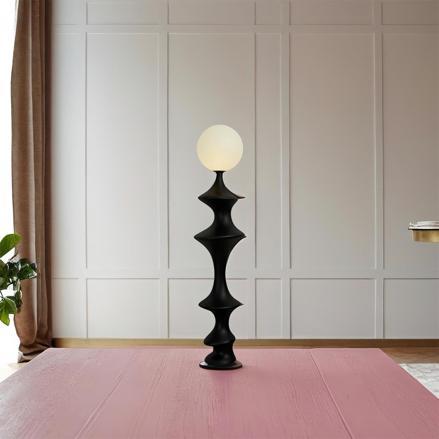 Daphne Floor Lamp