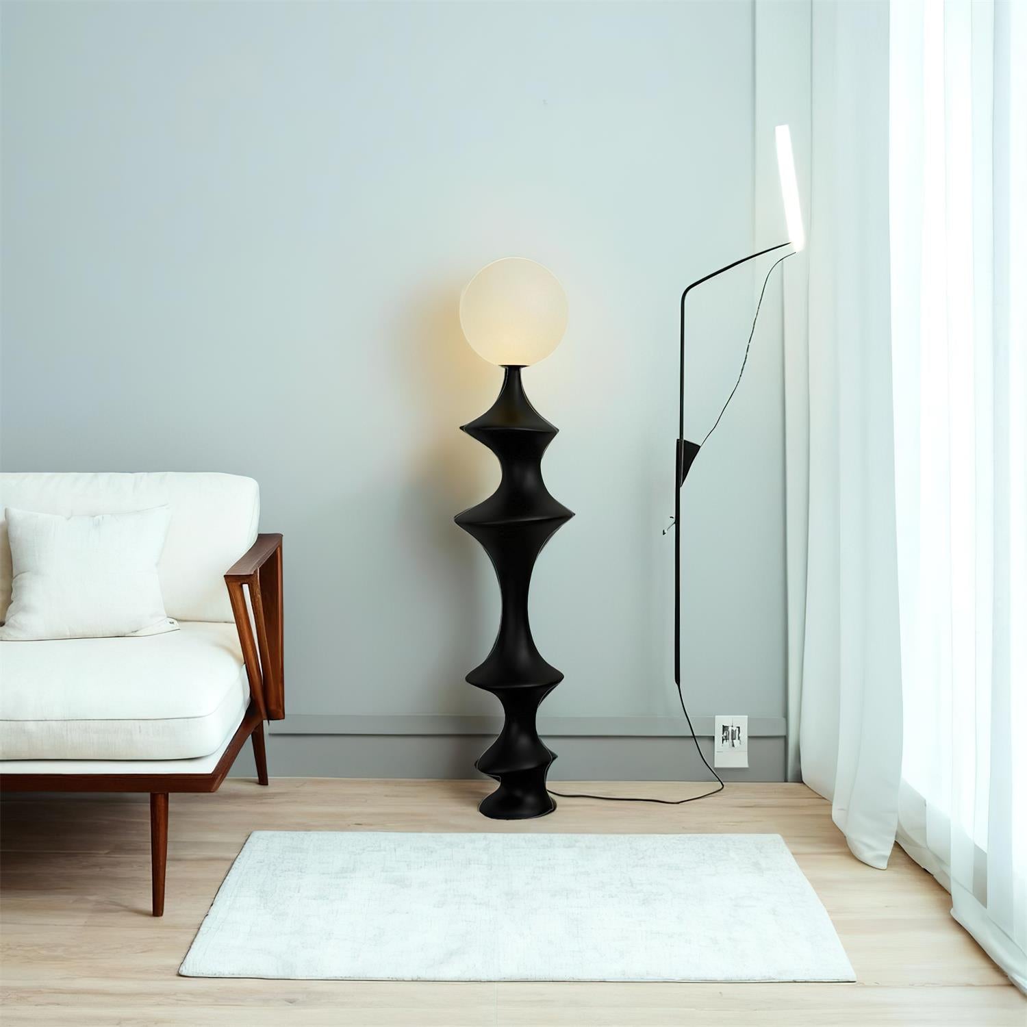 Daphne Floor Lamp