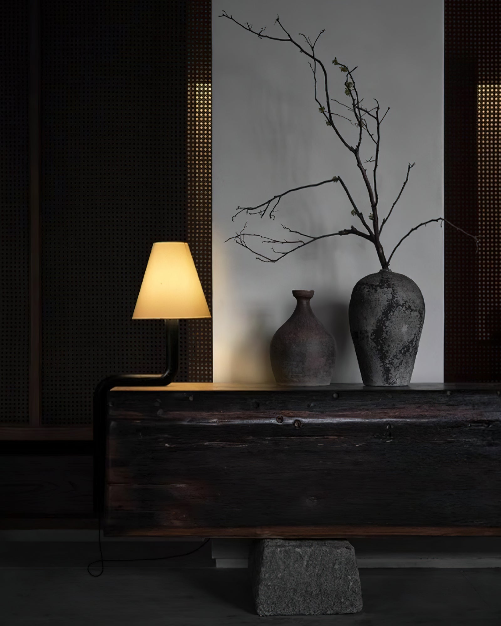 Vira Bend Wood Table Lamp-Neutral Decor