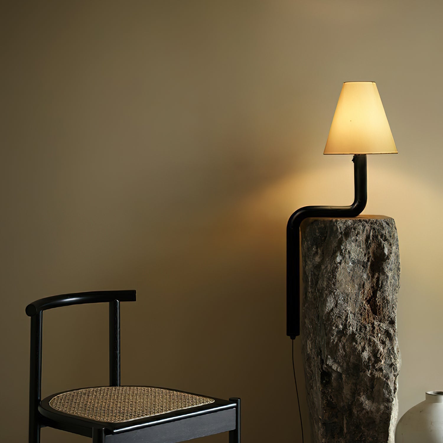 Vira Bend Wood Table Lamp-Neutral Decor