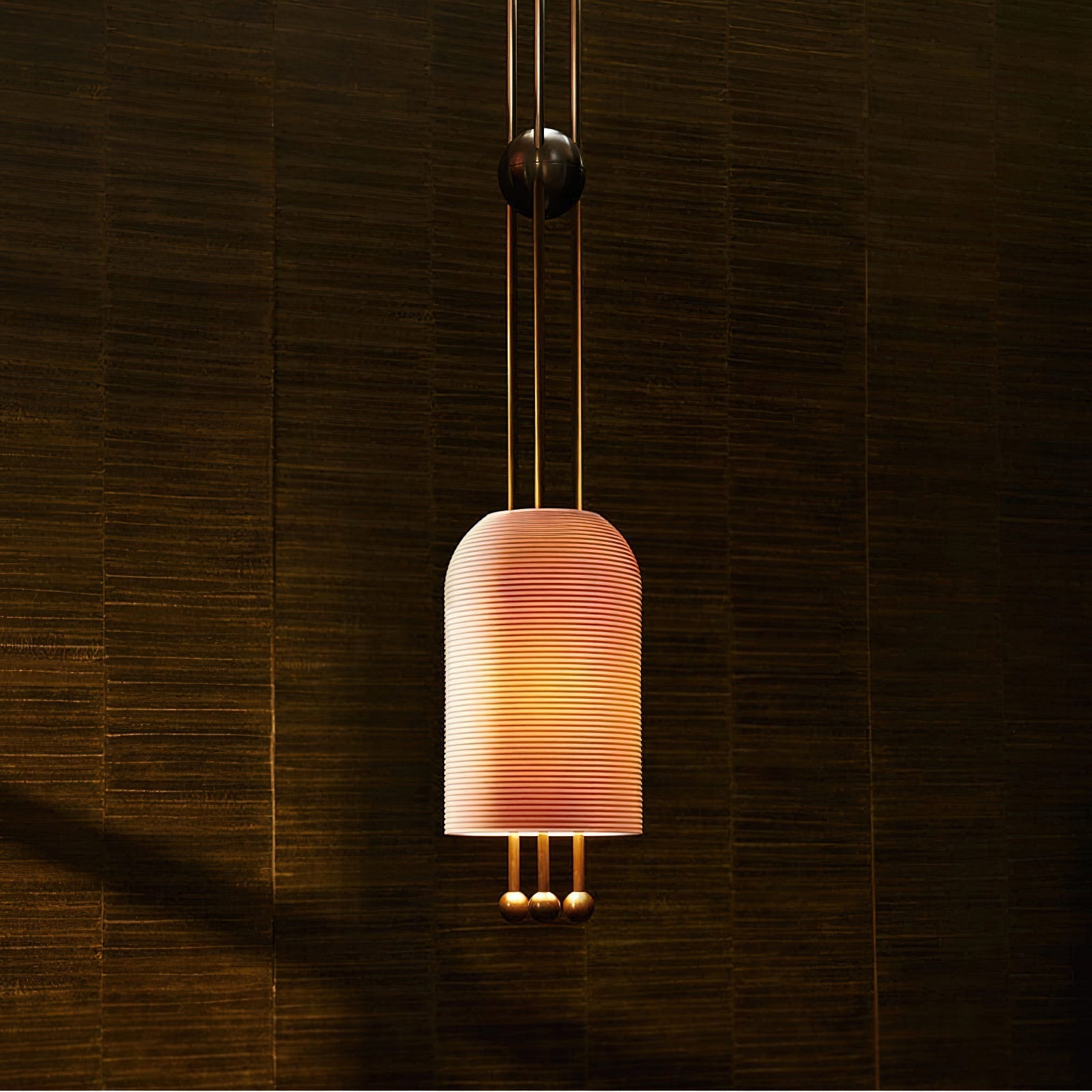 Qir Traditional Elegance Glass Pendant Light-Neutral Decor