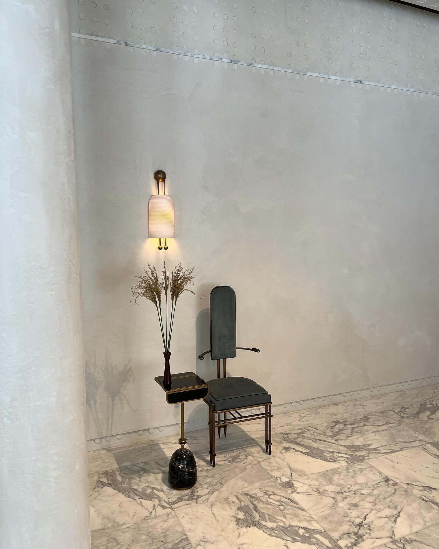 Bly Wall Lamp Opal Glass Gold Rods-Neutral Decor