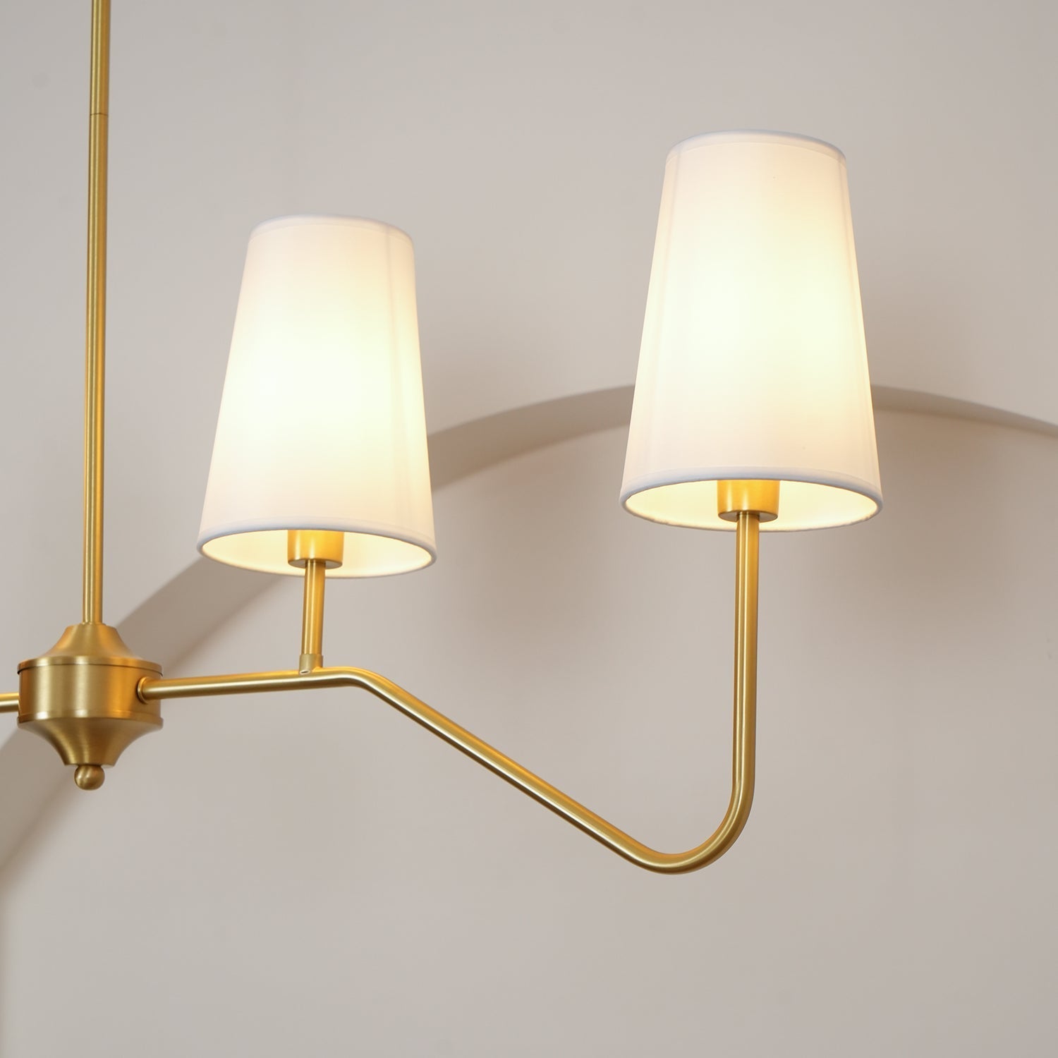 Lustra Chandelier Brass Curved Beige Linear-Neutral Decor